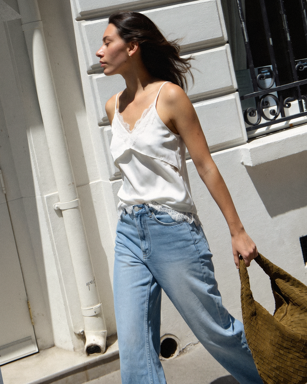 HOLLOW LAYERED LACE TOP
