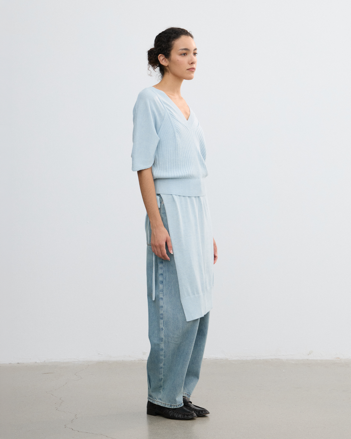 DOUBLE-LAYER DRAPED TIE DRESS