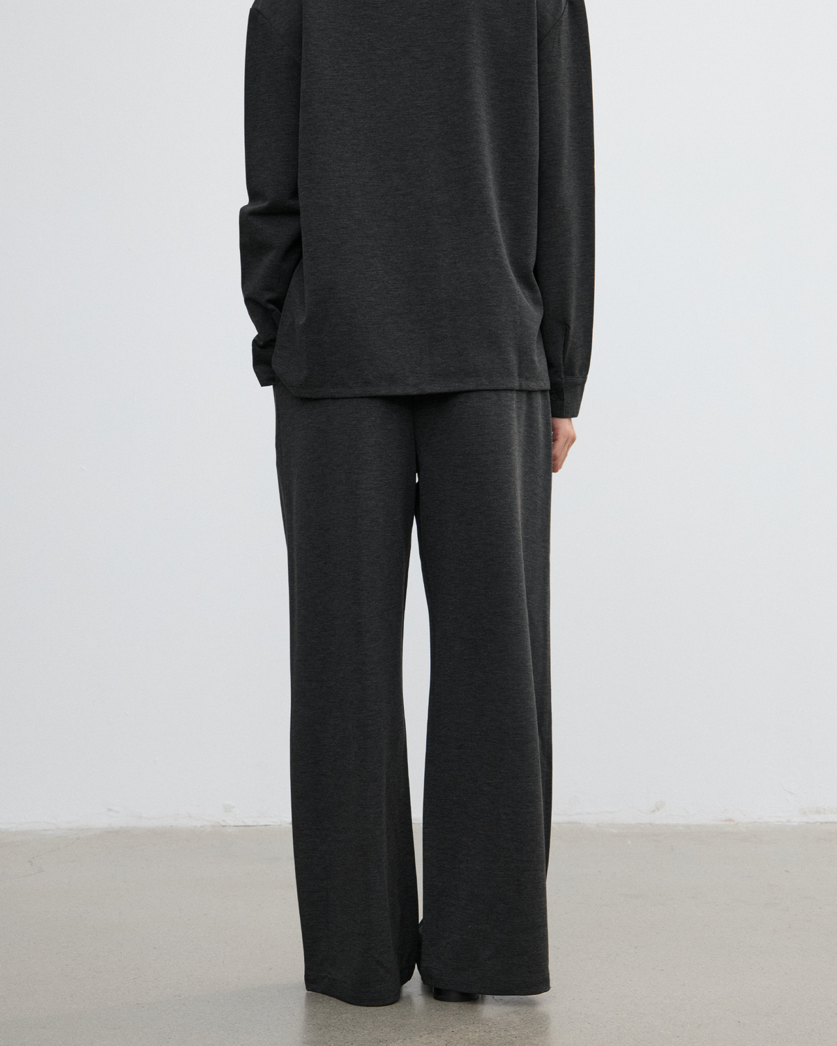 KNIT PLEATED SUIT PANTS