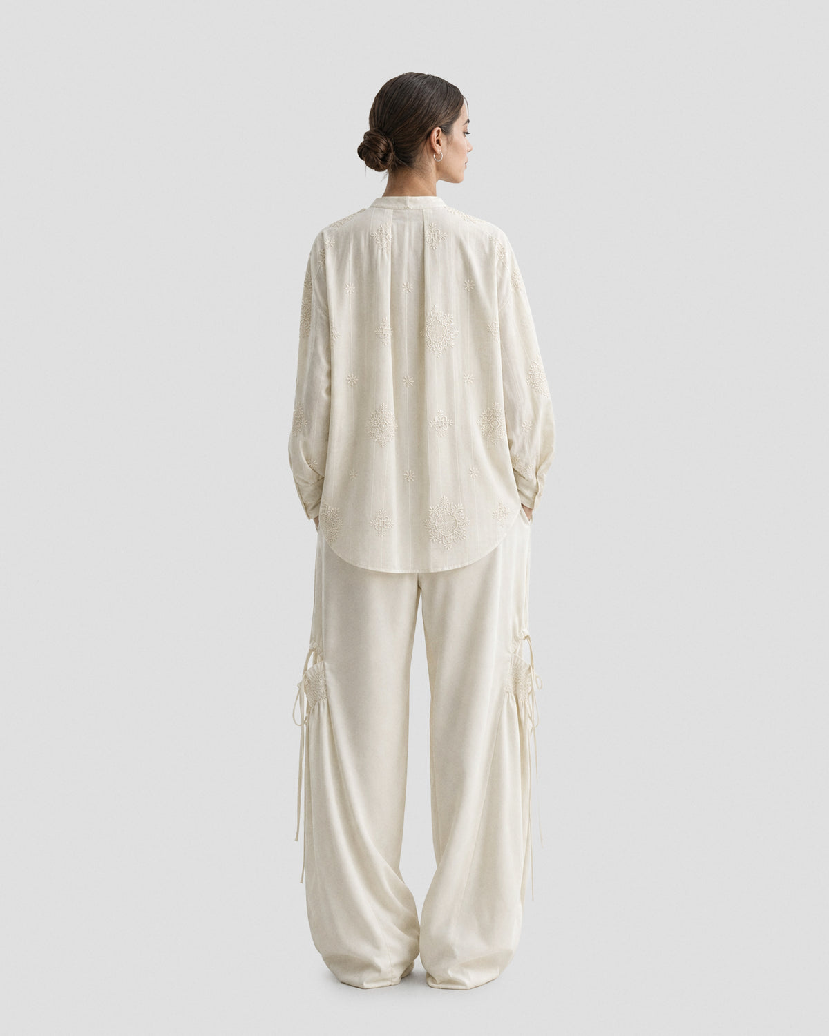 EMBROIDERED COLLARLESS RESORT SHIRT