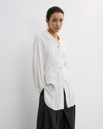 VINTAGE LACE FITTED-WAIST SHIRT