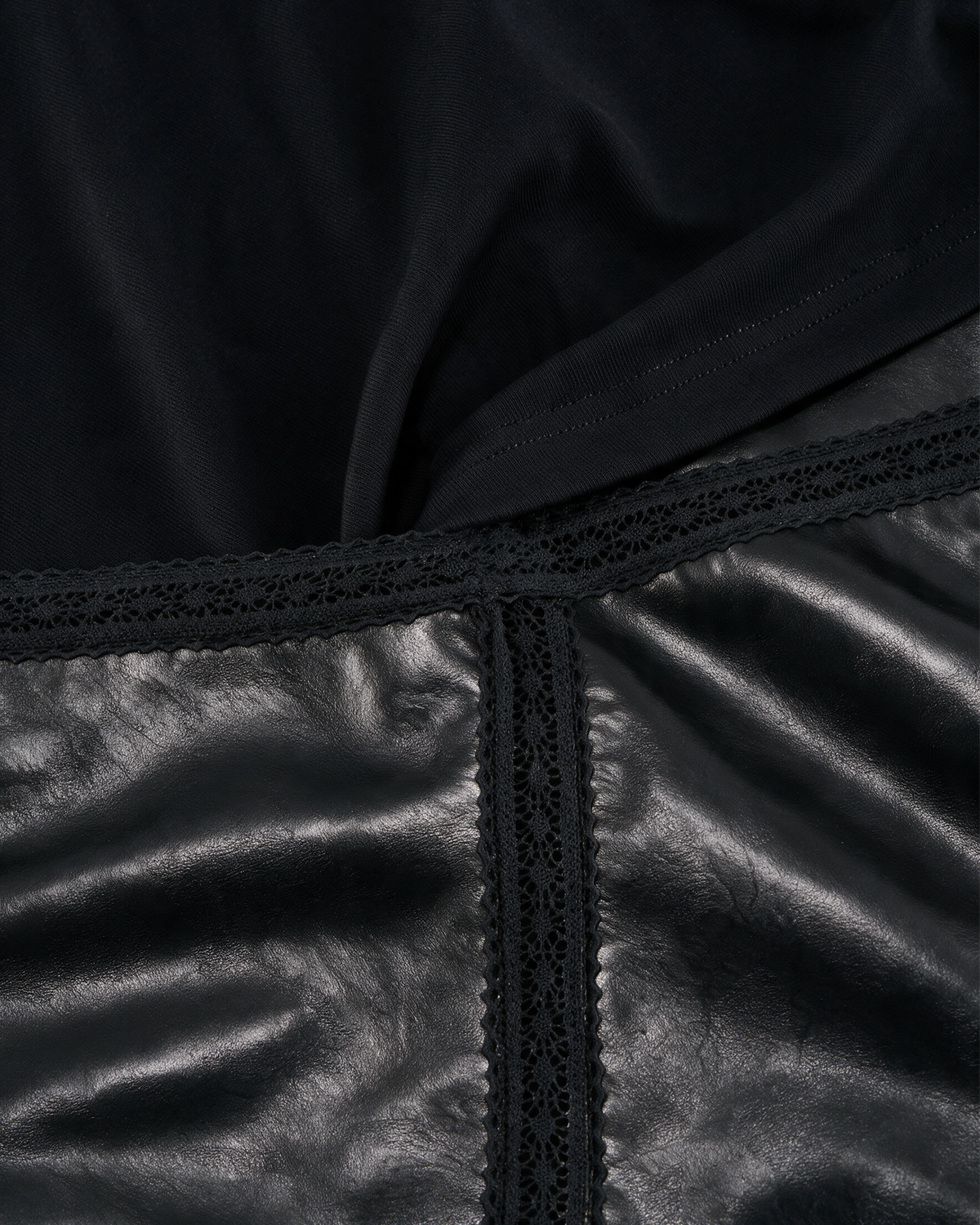 SATIN STRAP PANEL TANK