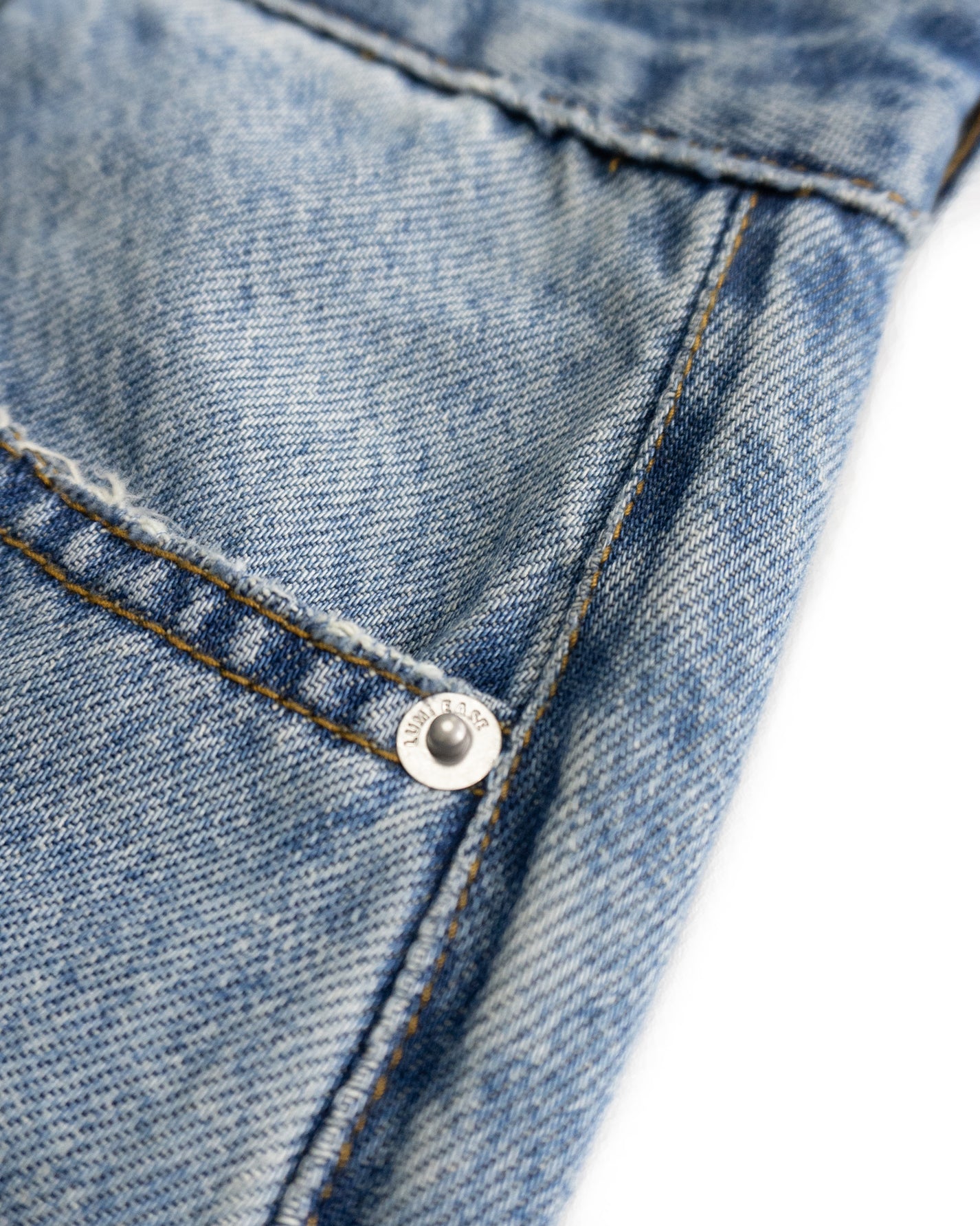 RELAX PLEATED JEANS