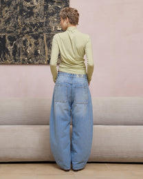 RELAX PLEATED JEANS