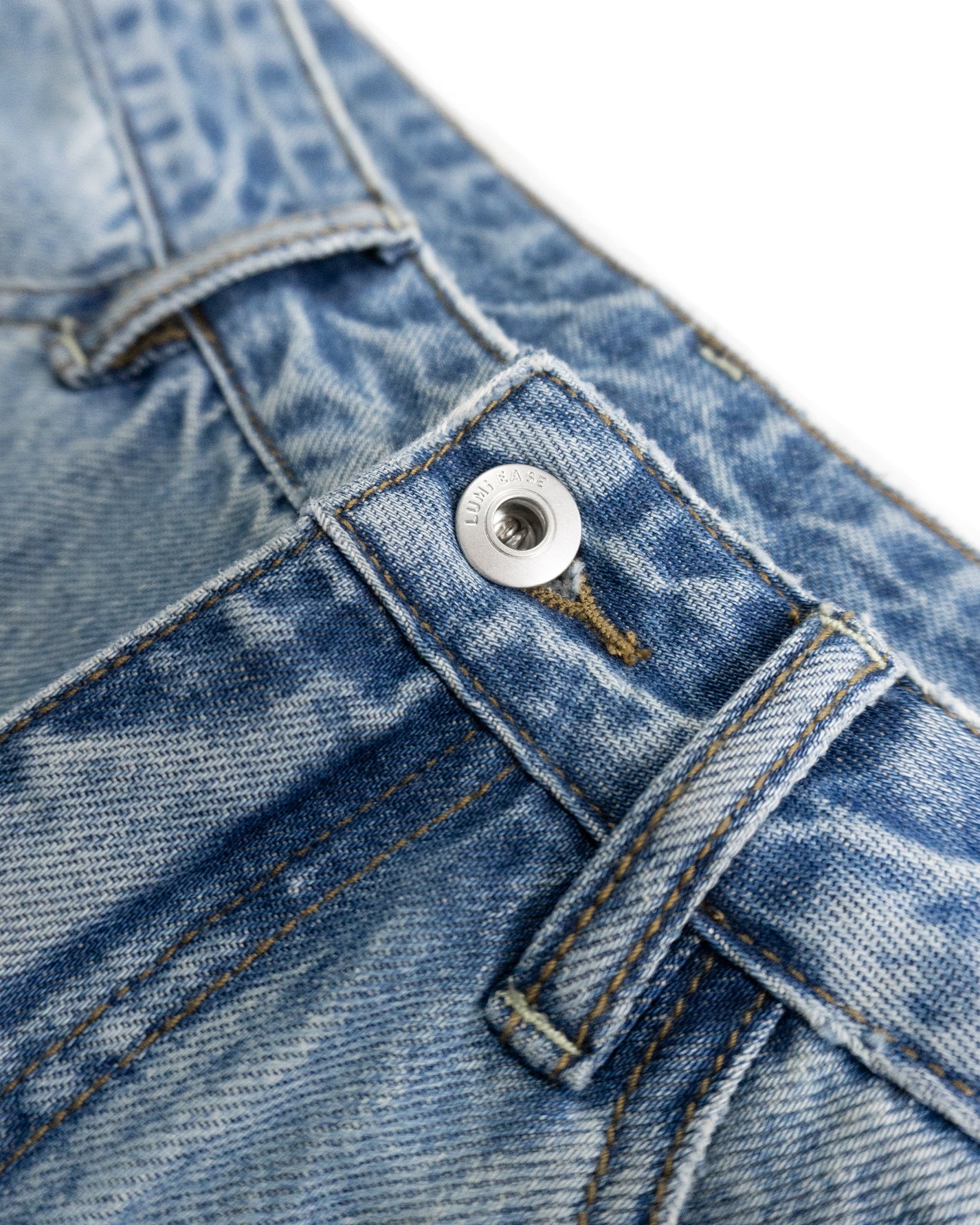 RELAX PLEATED JEANS