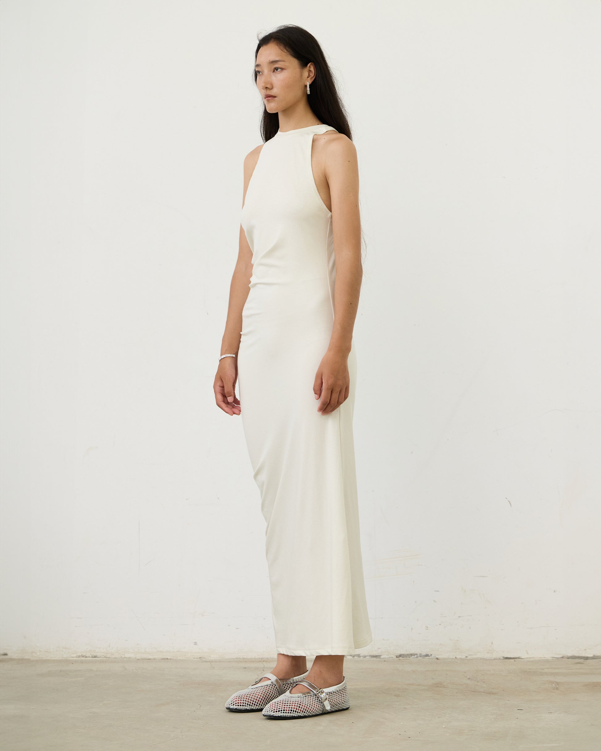 VICTORY TWIST DRESS