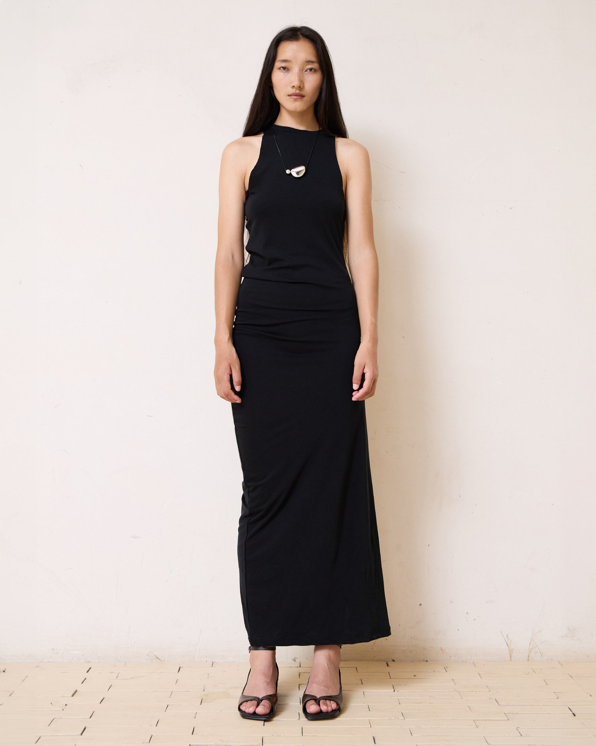 VICTORY TWIST DRESS