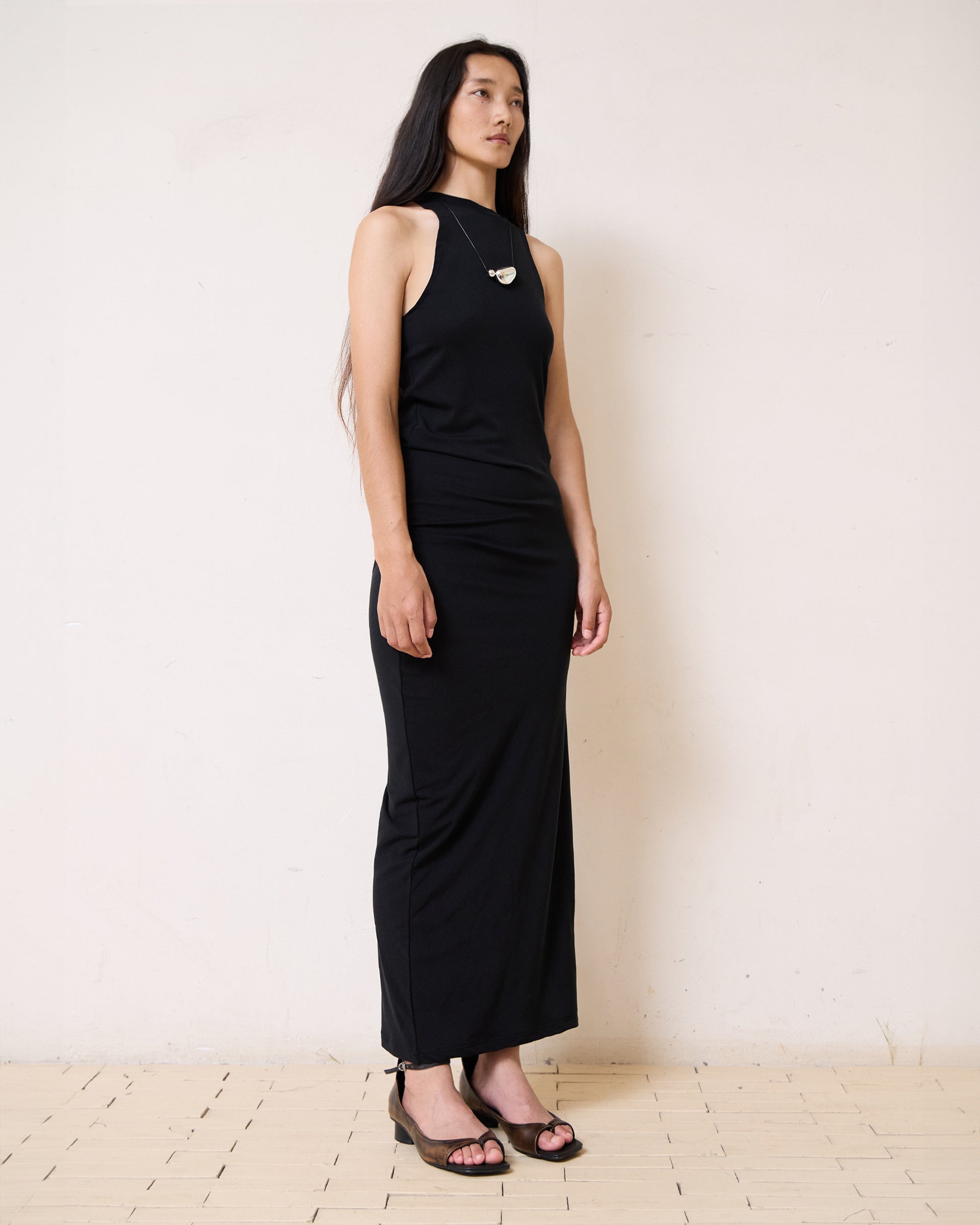 VICTORY TWIST DRESS