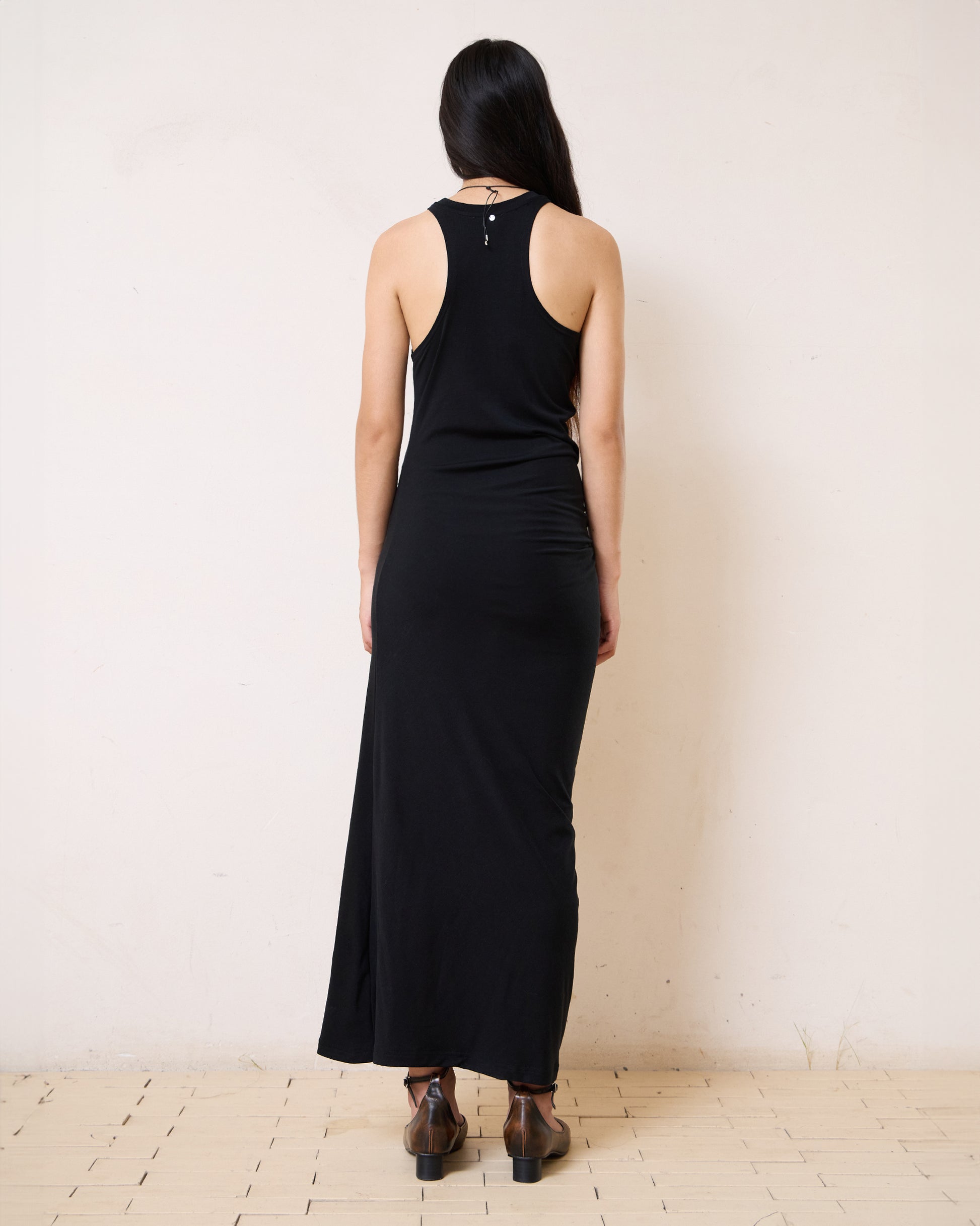 VICTORY TWIST DRESS