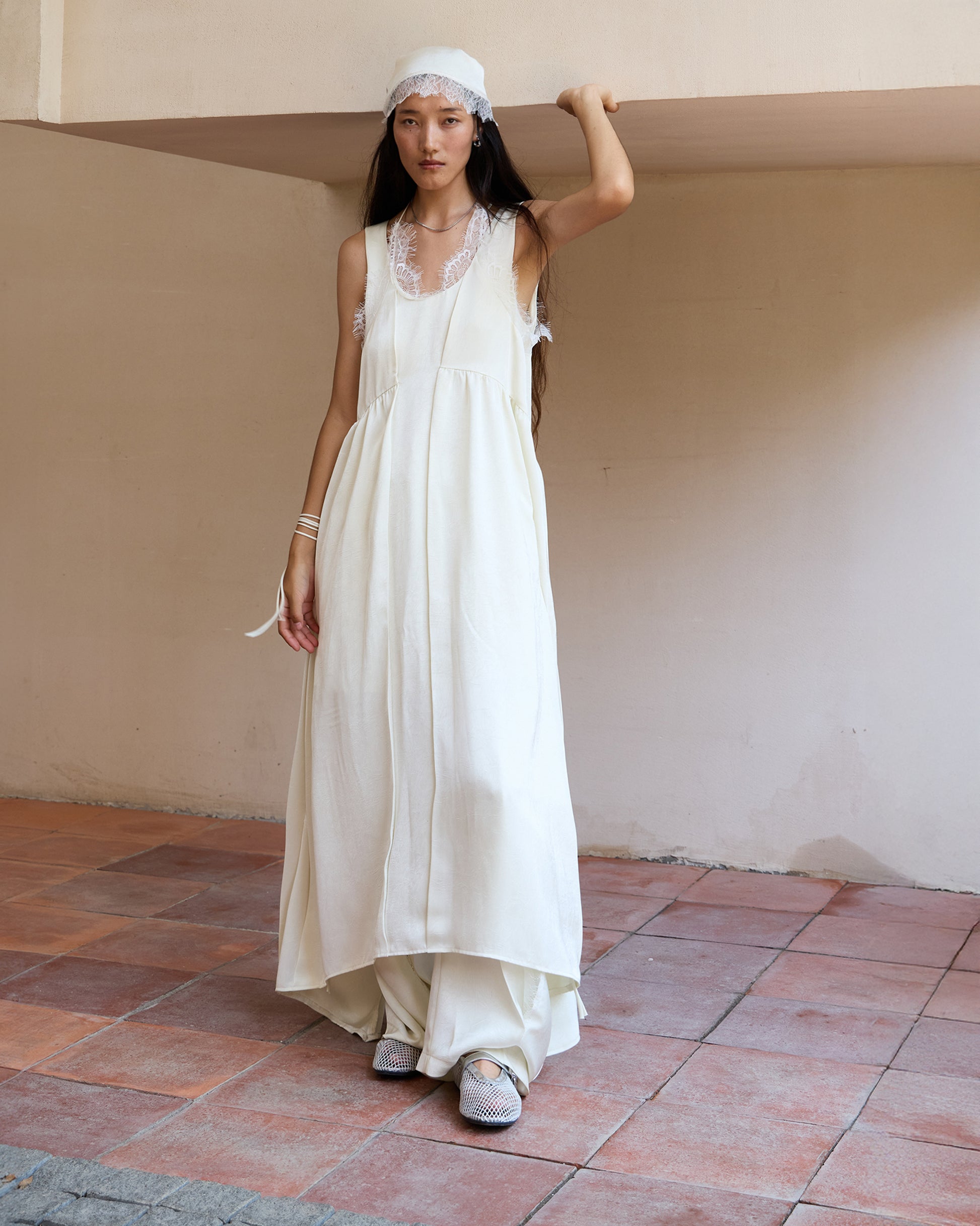 LACE LAYERED FLARE DRESS