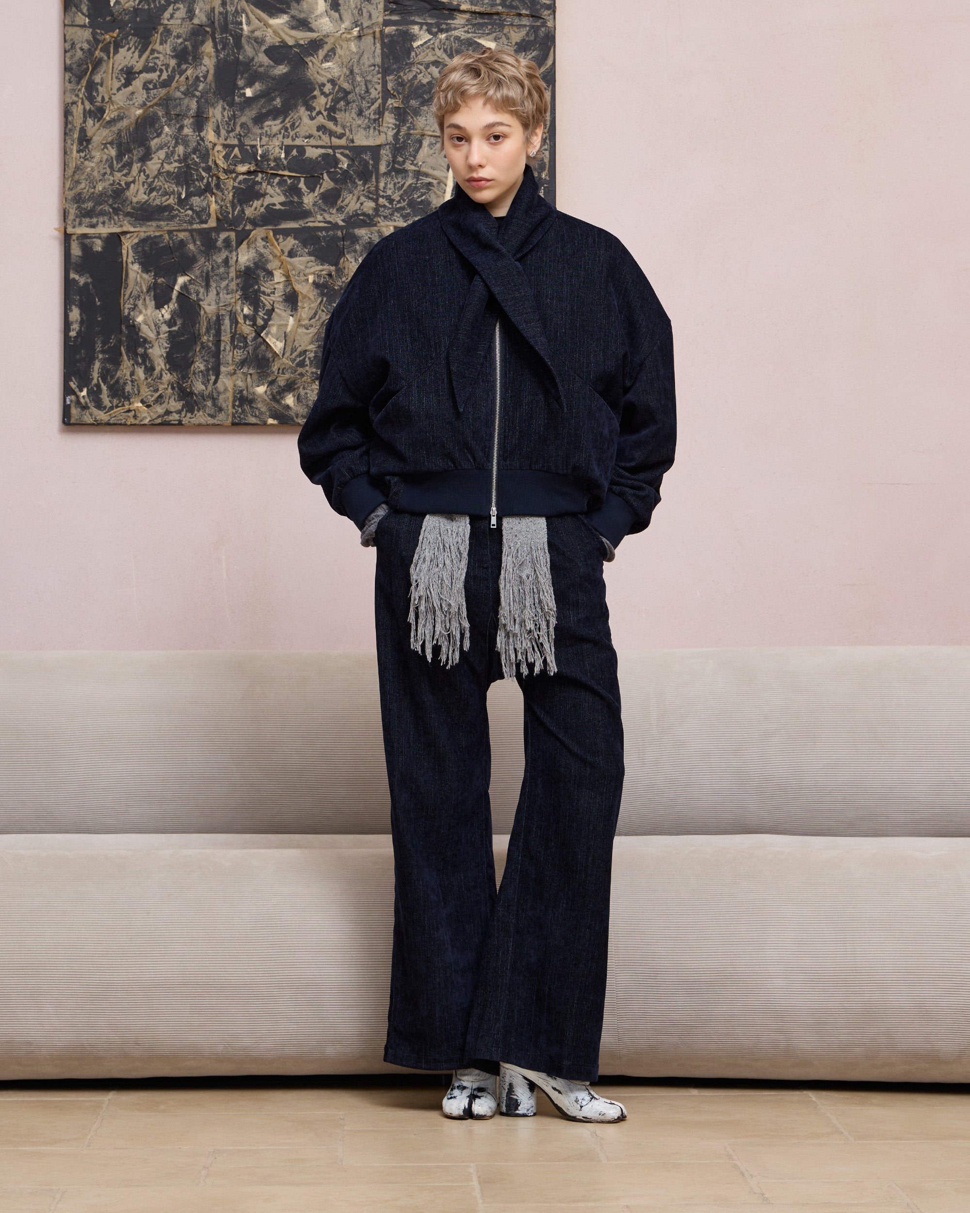 TIE-NECK PADDED JACKET