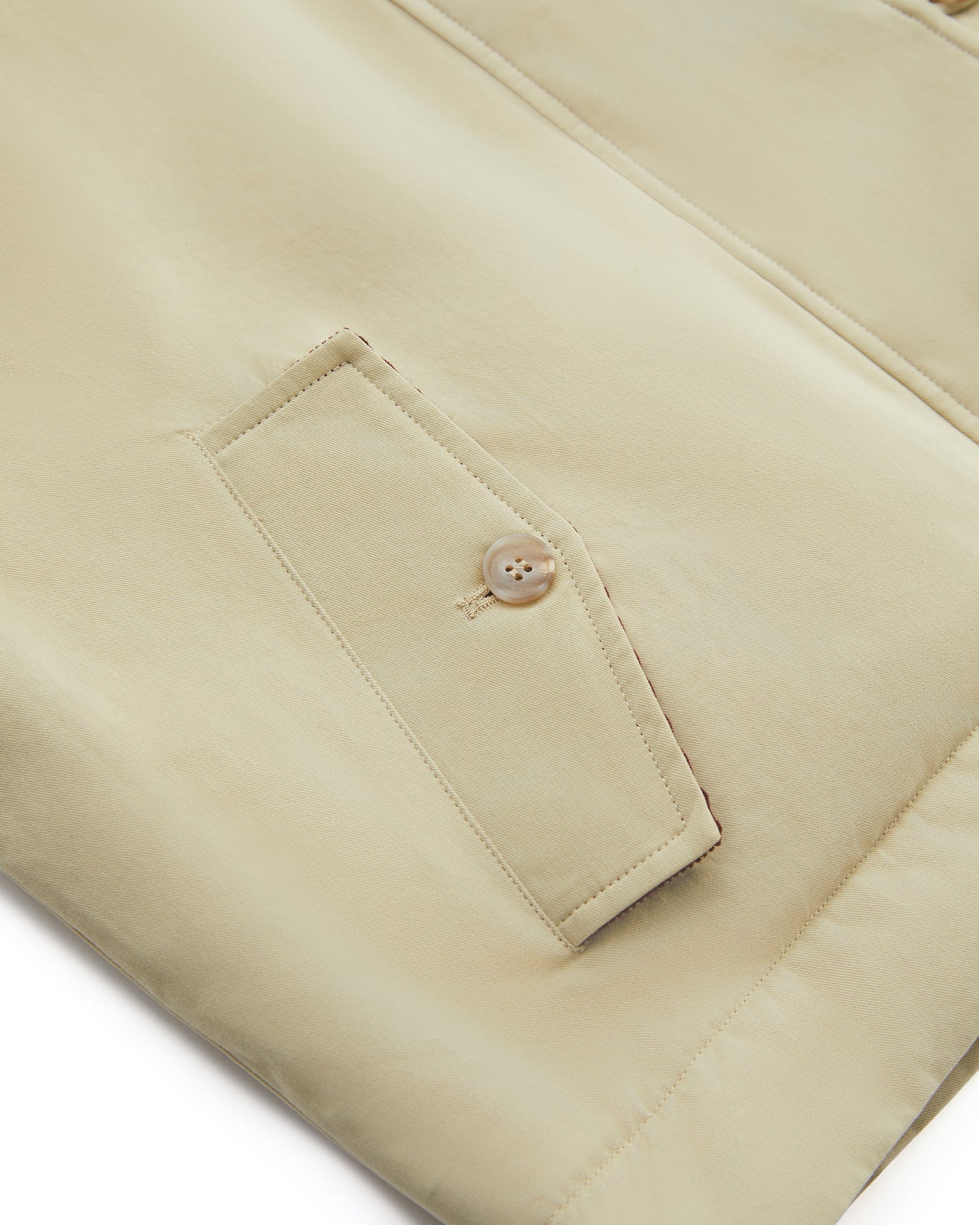 COLOR-BLOCKED PADDED WORK JACKET