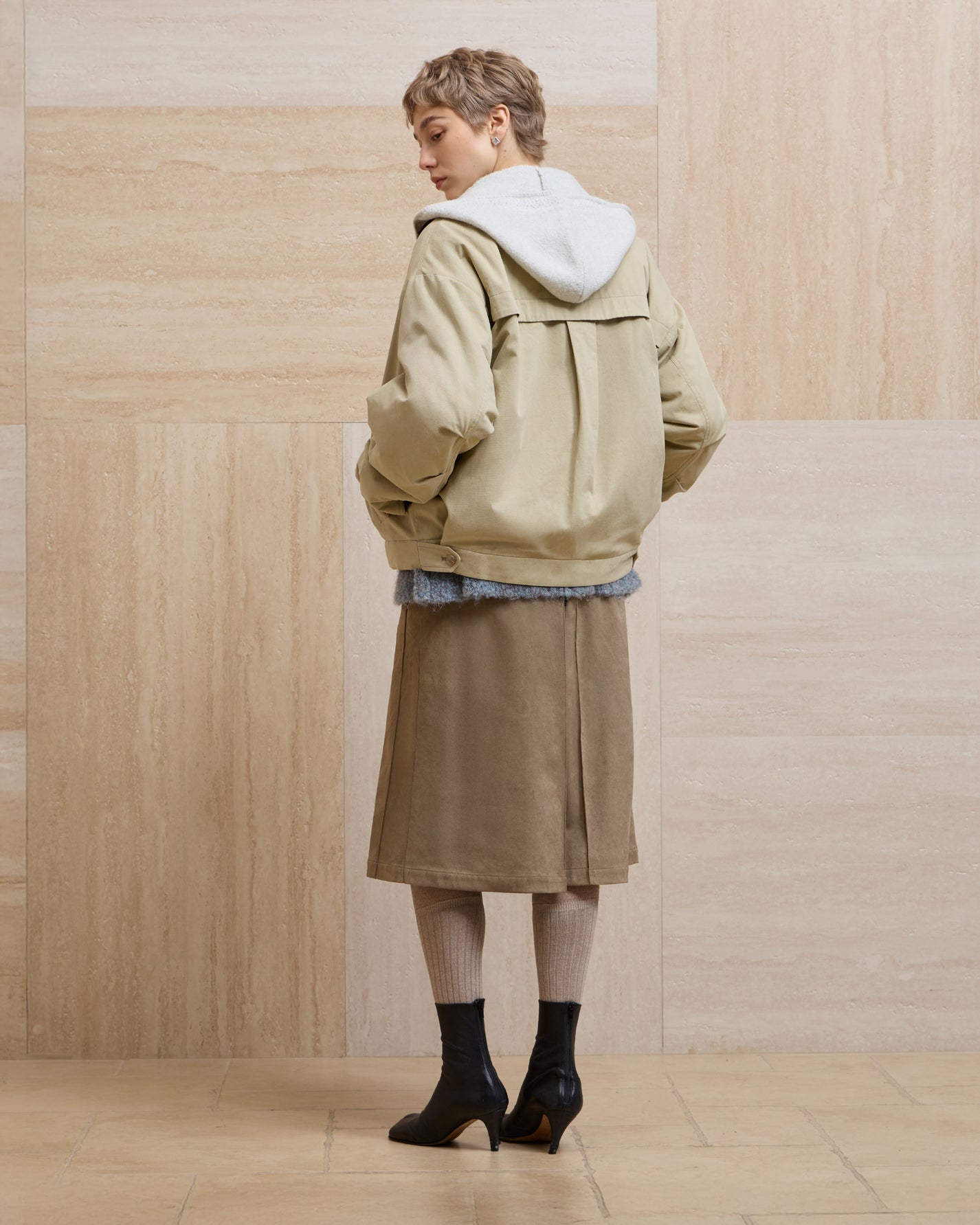 COLOR-BLOCKED PADDED WORK JACKET