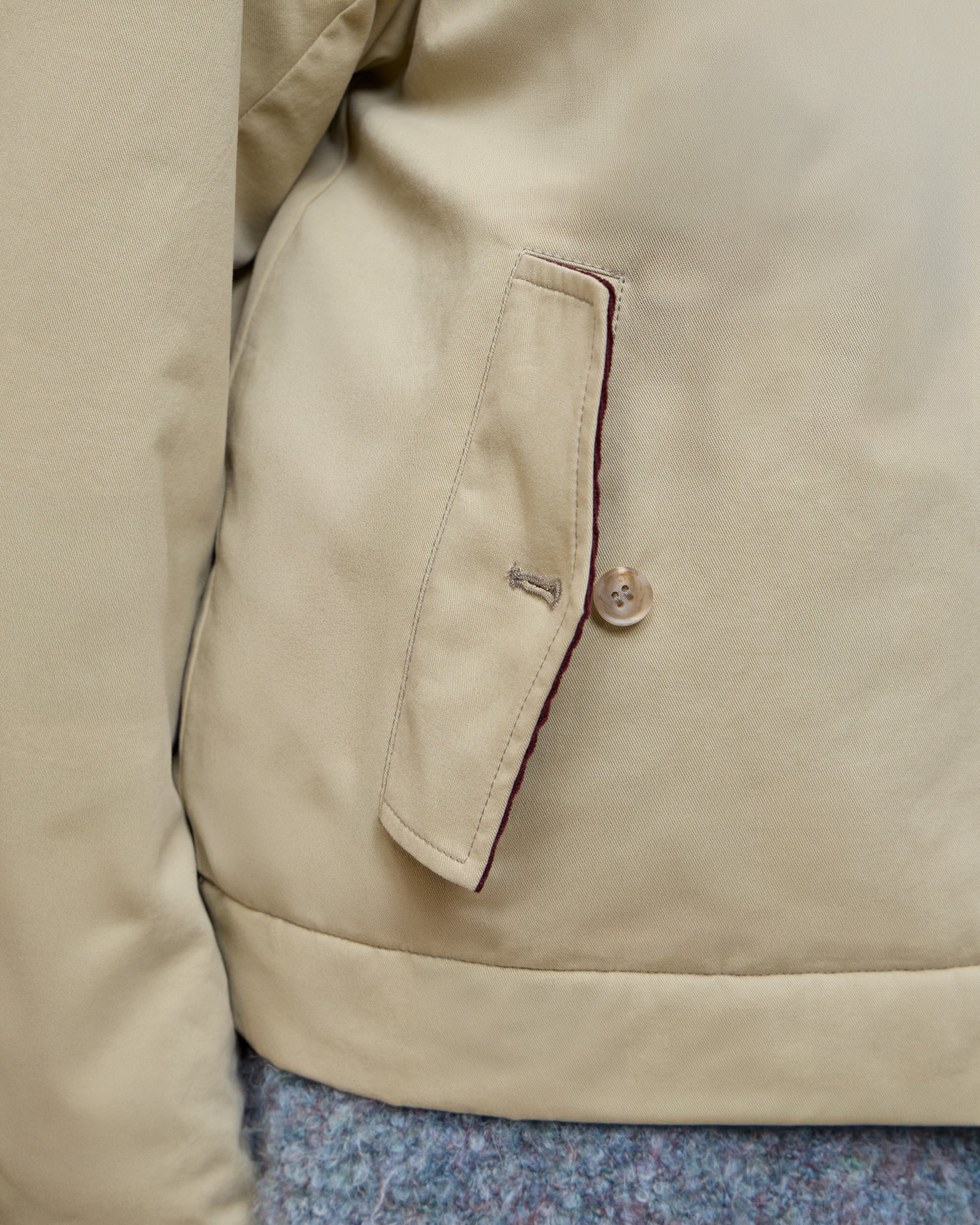 COLOR-BLOCKED PADDED WORK JACKET