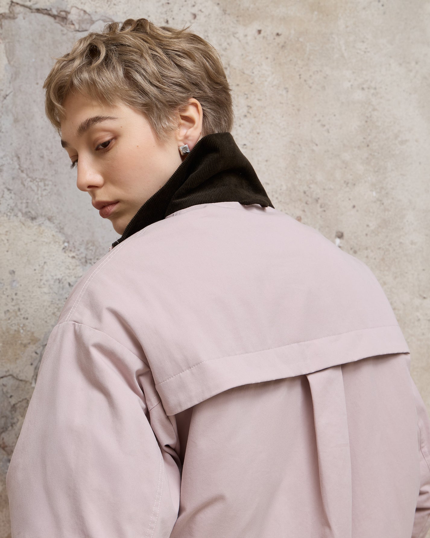 COLOR-BLOCKED PADDED WORK JACKET