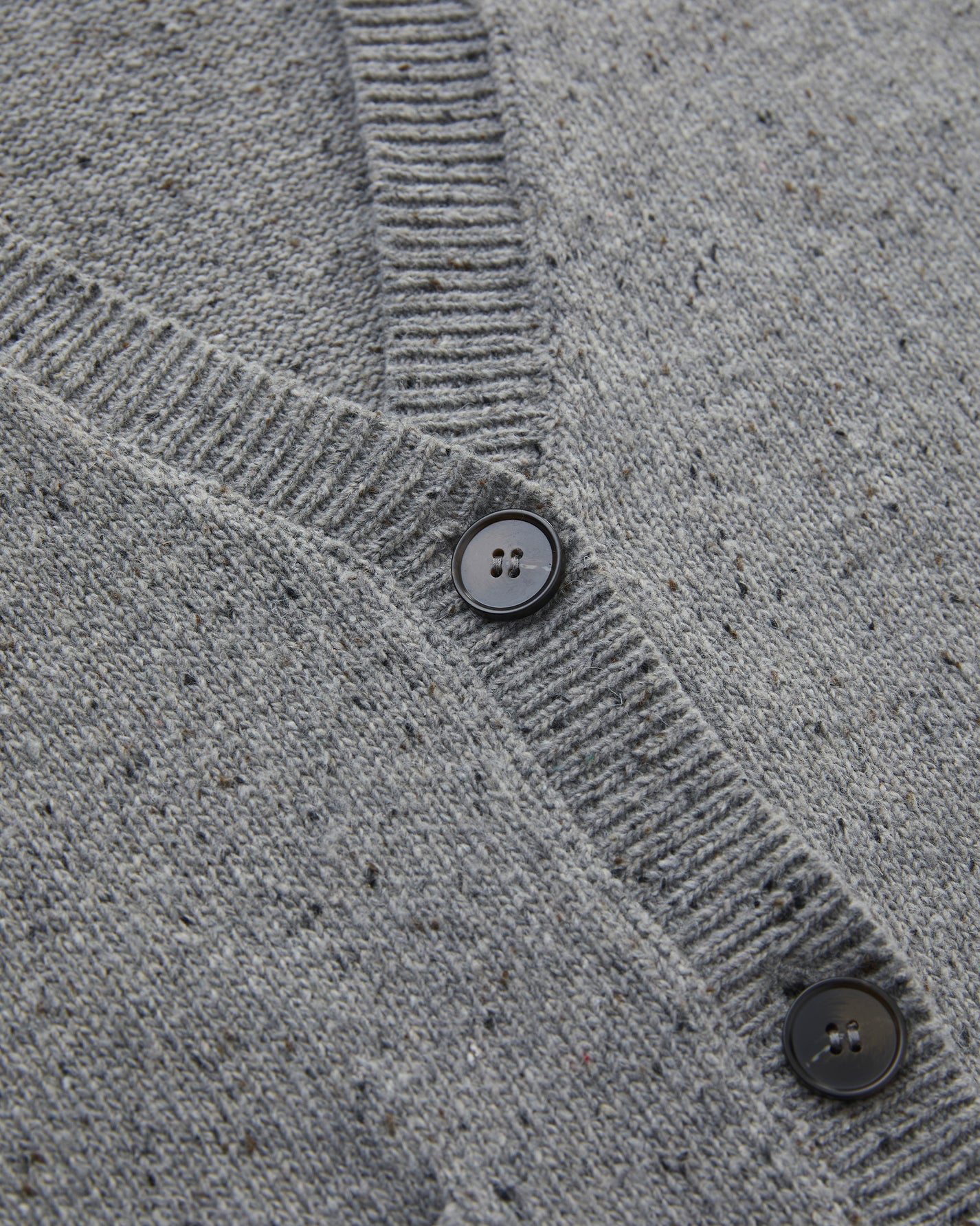 SLOUCHY FRINGED CARDIGAN