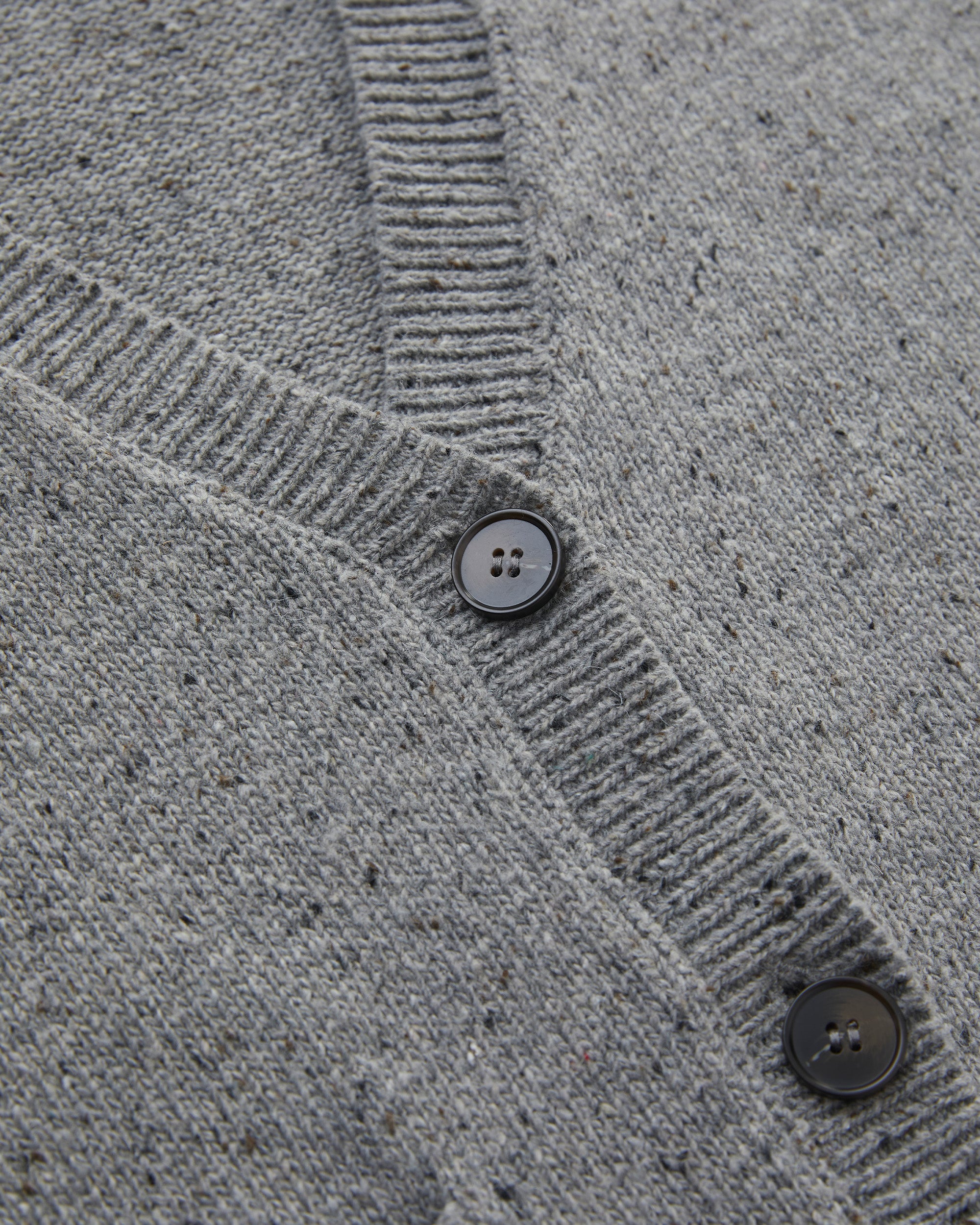 SLOUCHY FRINGED CARDIGAN