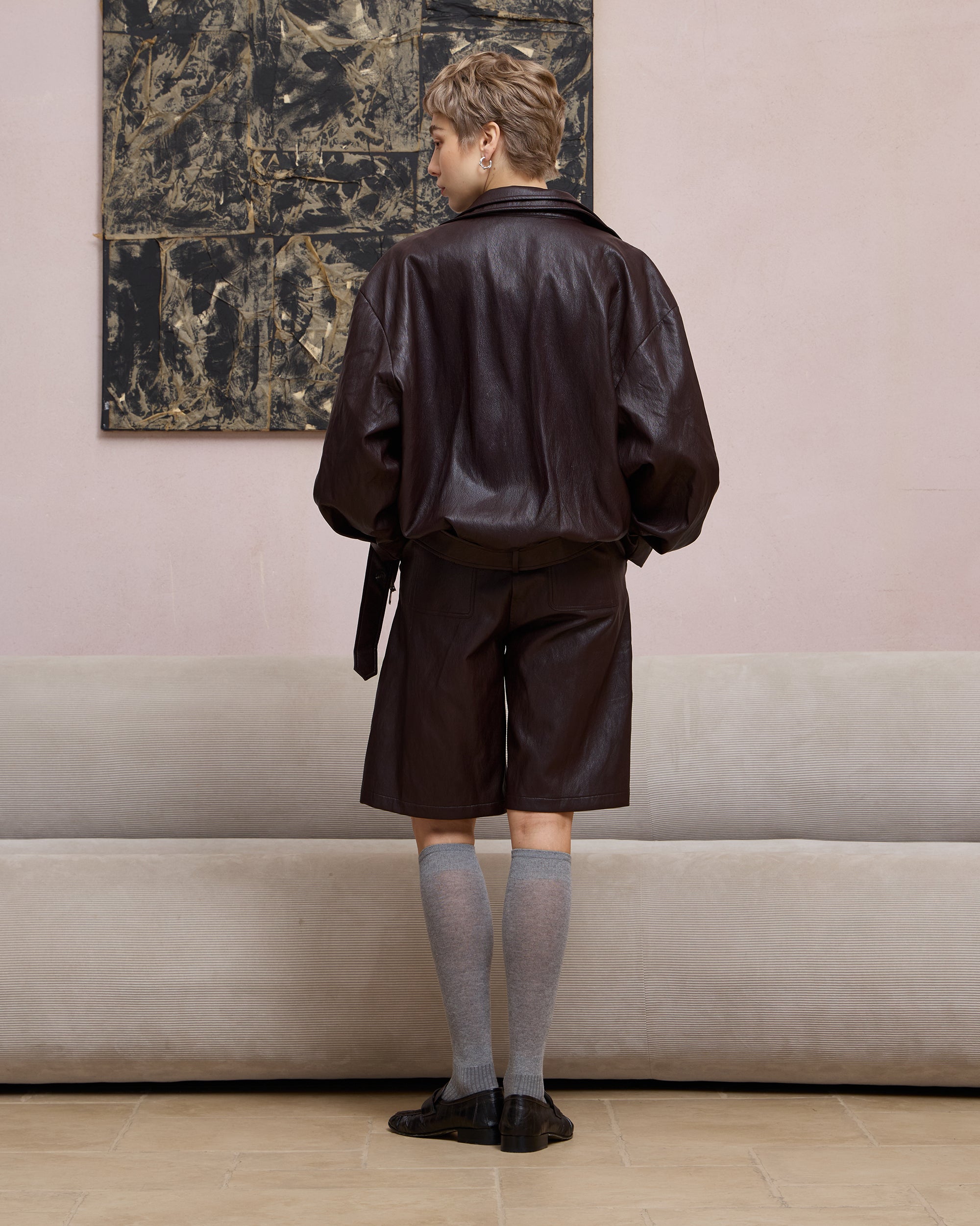 PLEATED FAUX LEATHER SHORTS