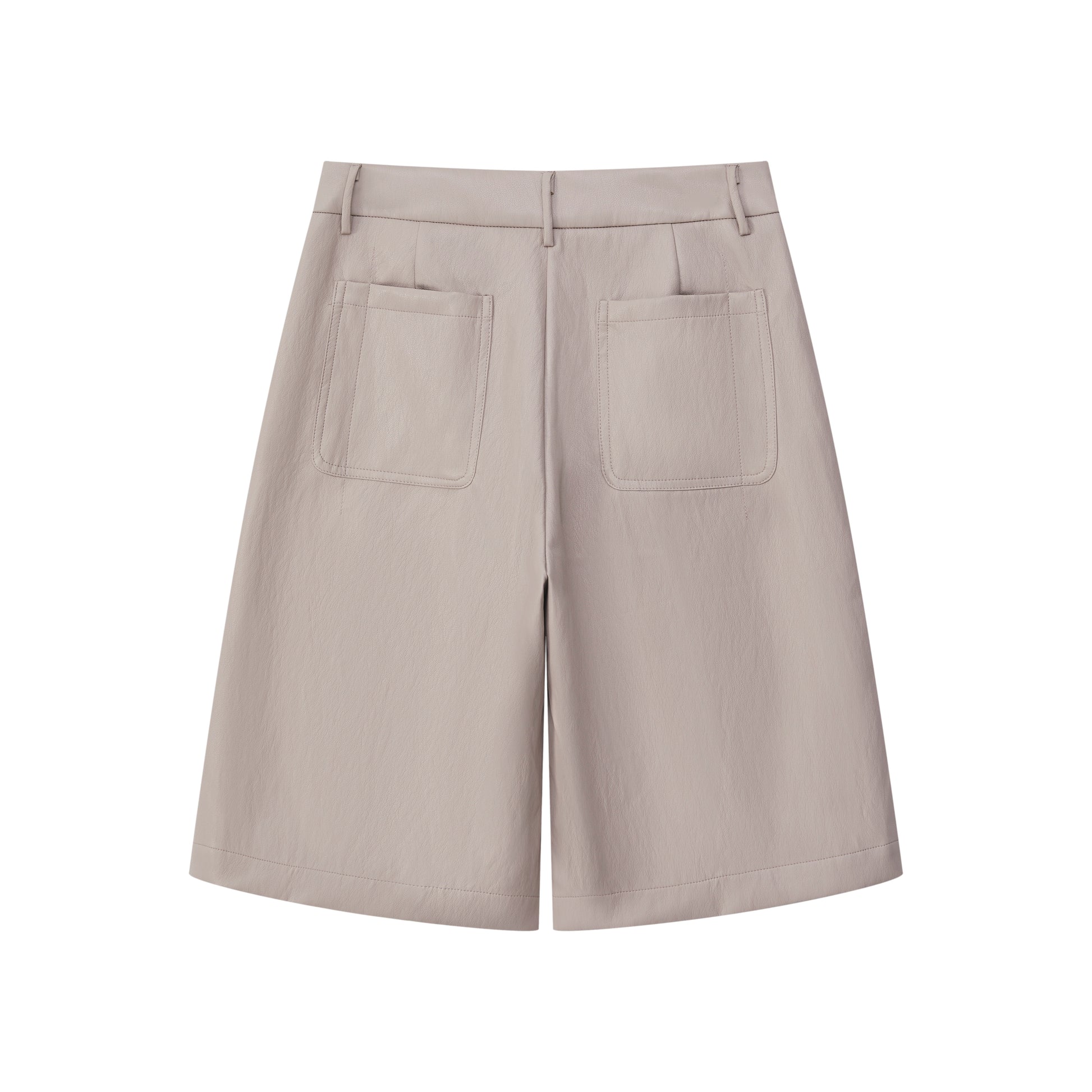 PLEATED FAUX LEATHER SHORTS