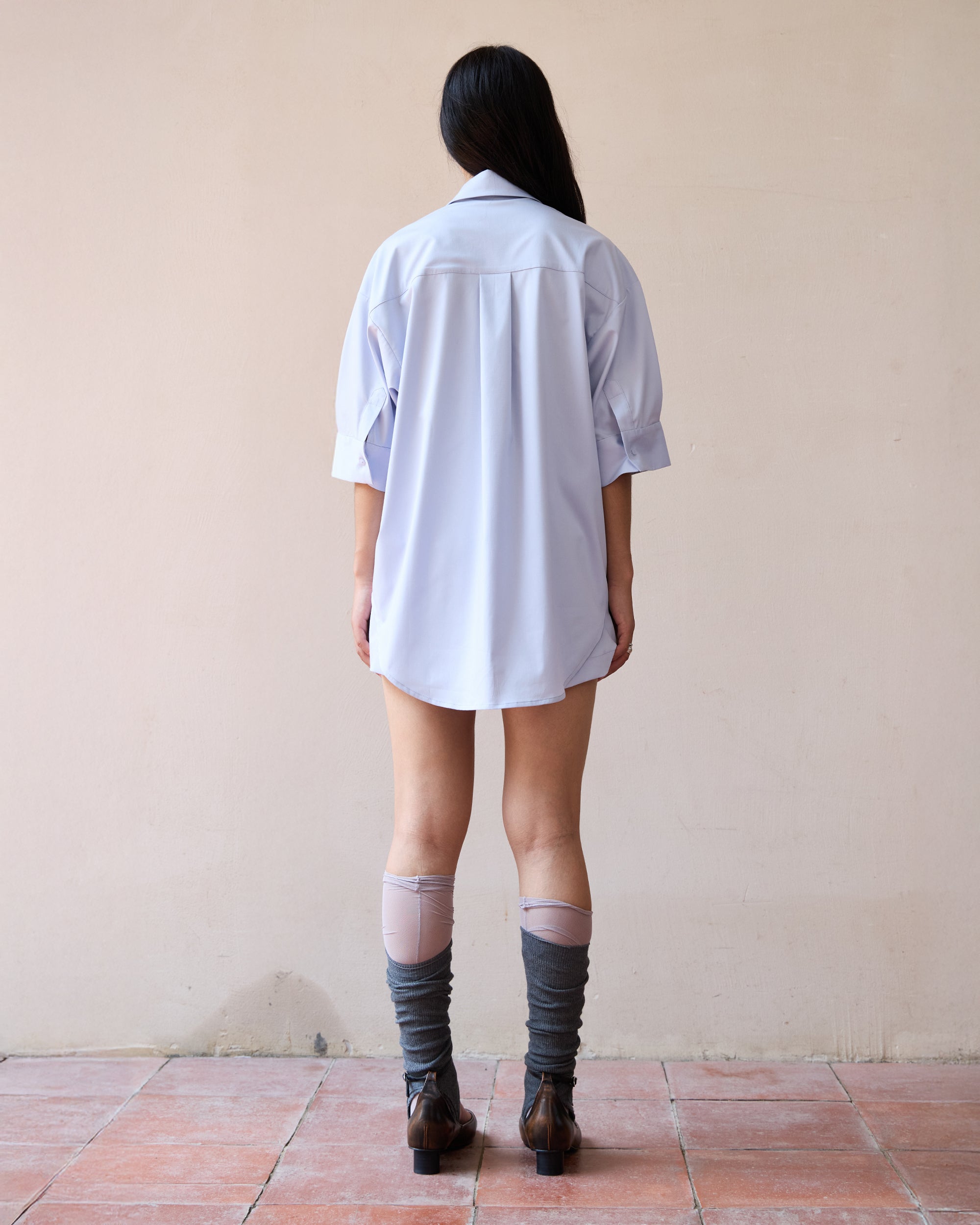 SHAPED ELBOW SLEEVE SHIRT