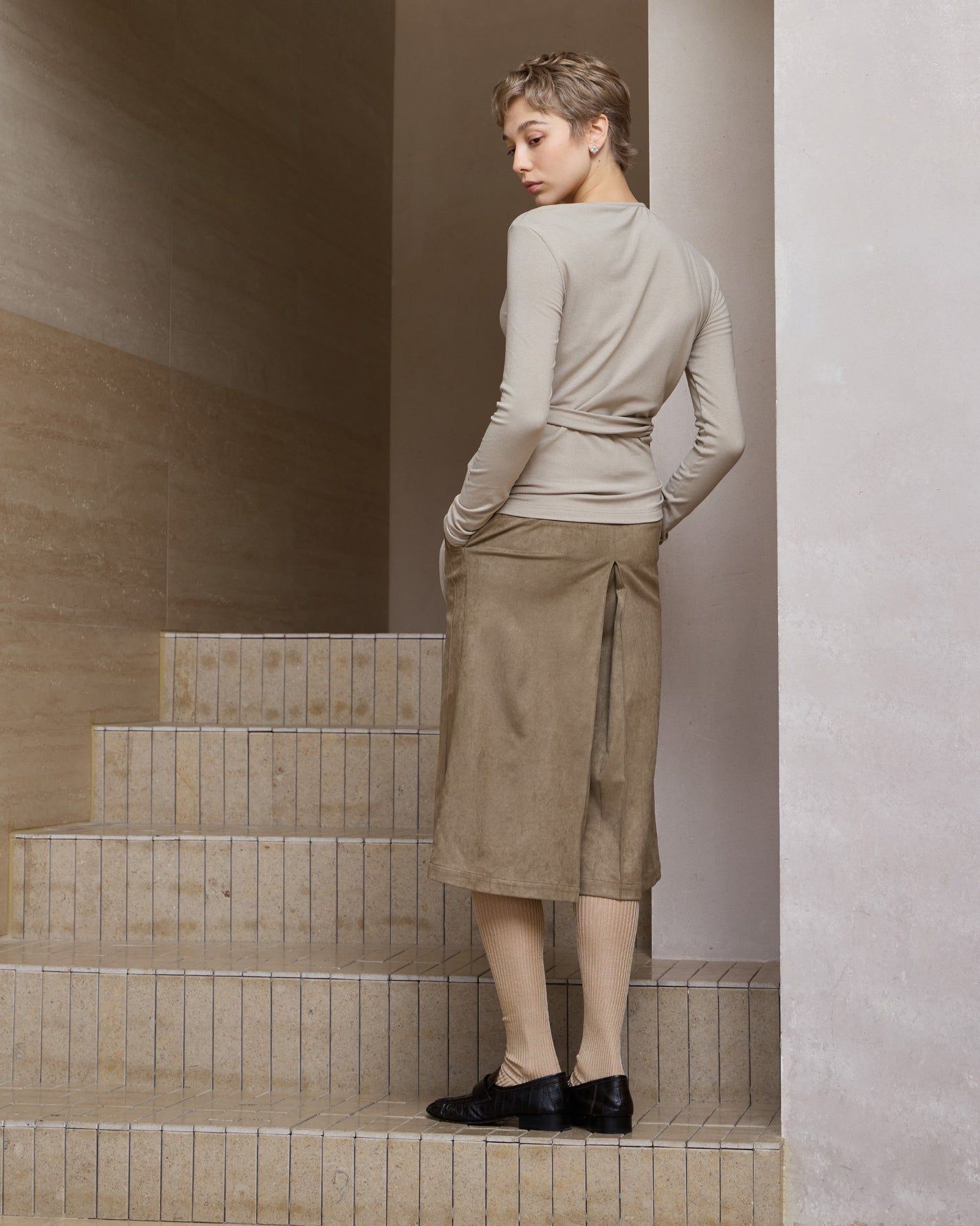 DRAPED TIE-STRAP TOP