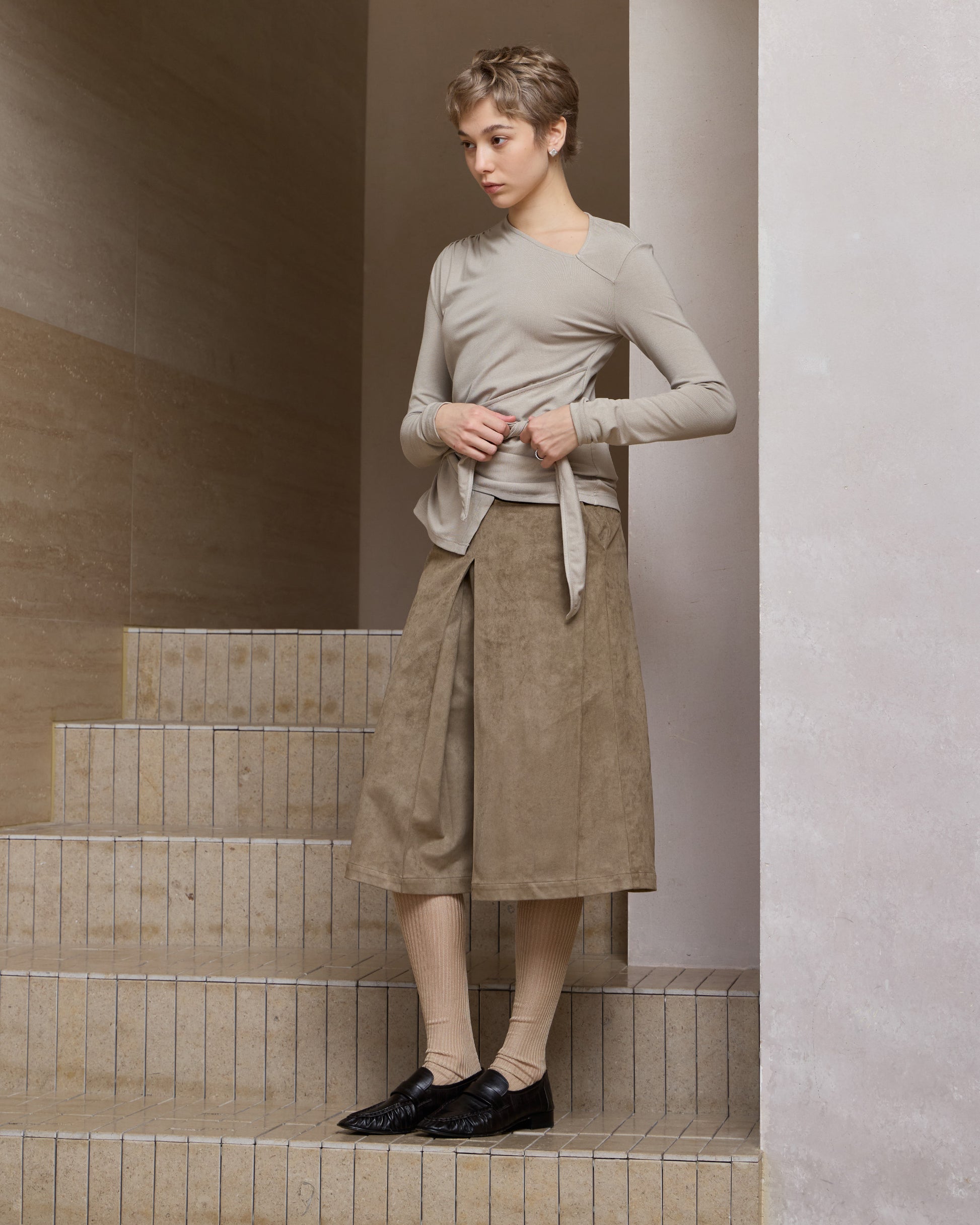 DRAPED TIE-STRAP TOP