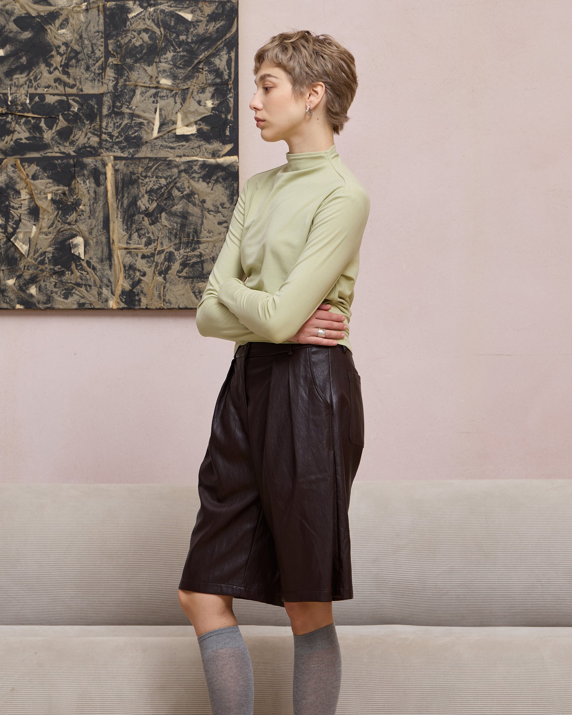 TWISTED MOCK NECK TOP