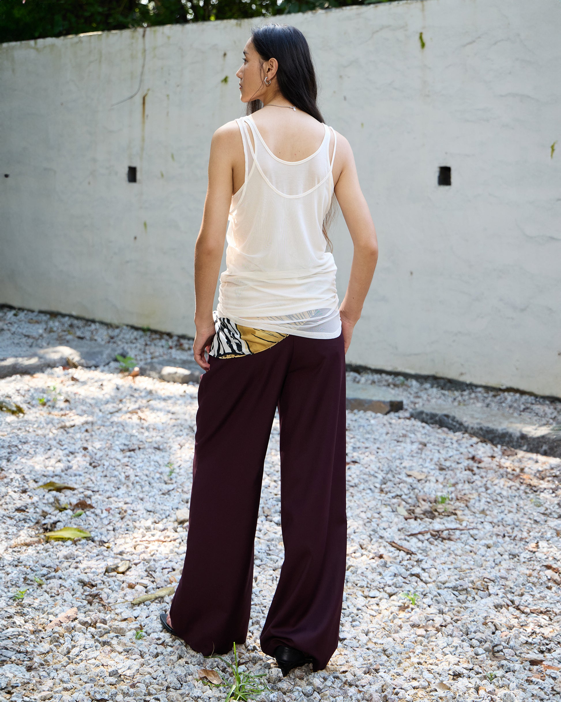 LAYERED VIEL TANK