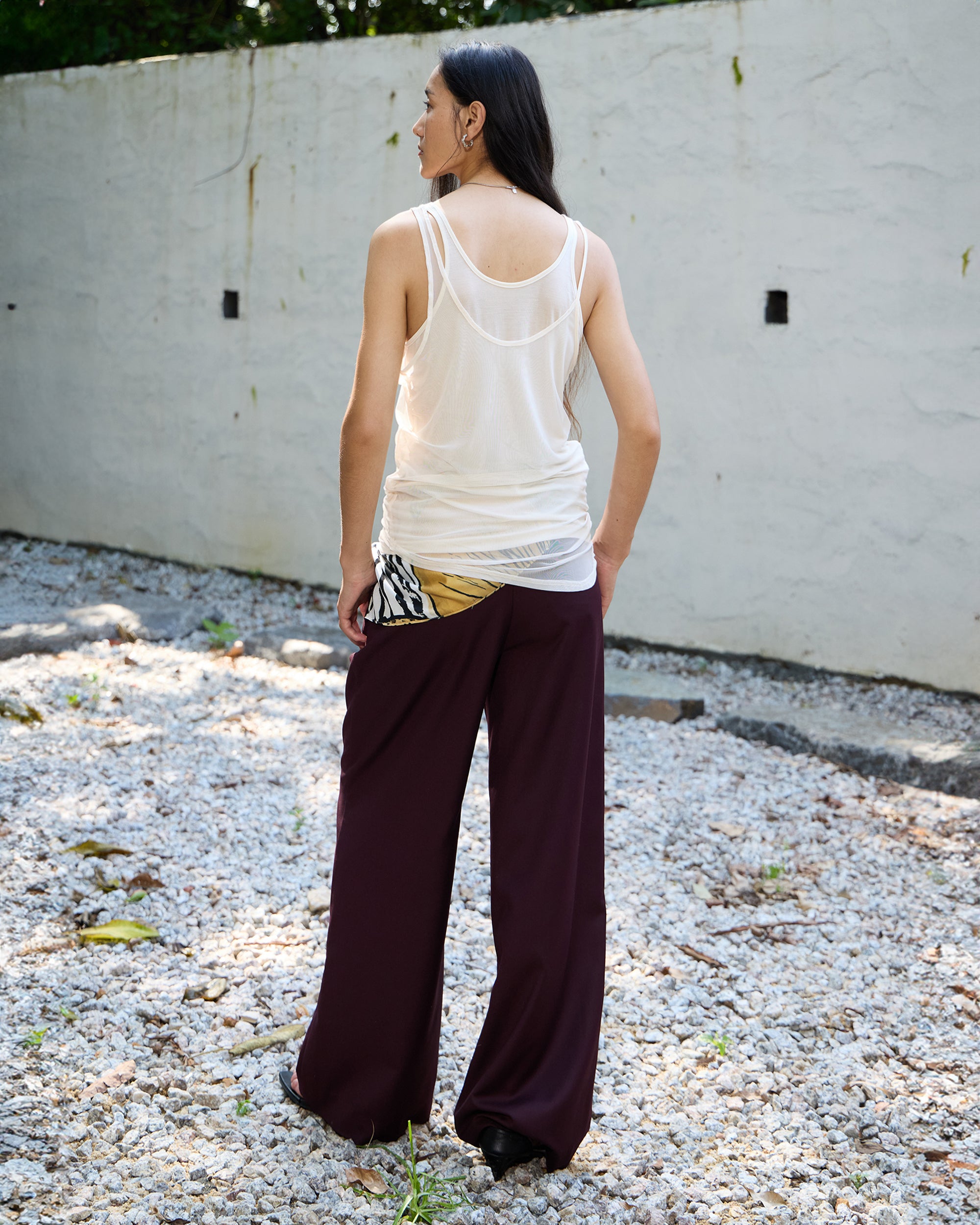 LAYERED VIEL TANK