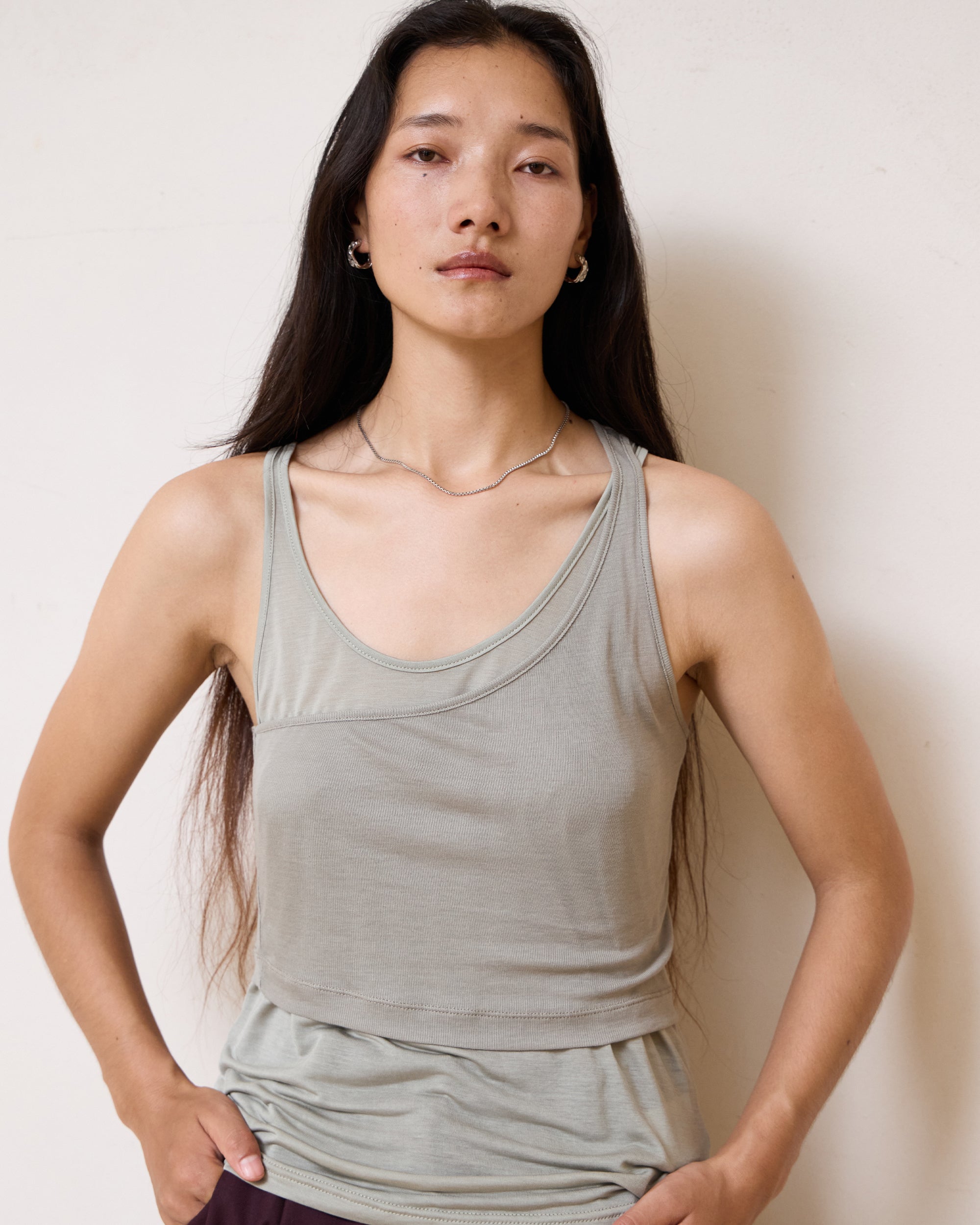 TILTED LAYERED TANK