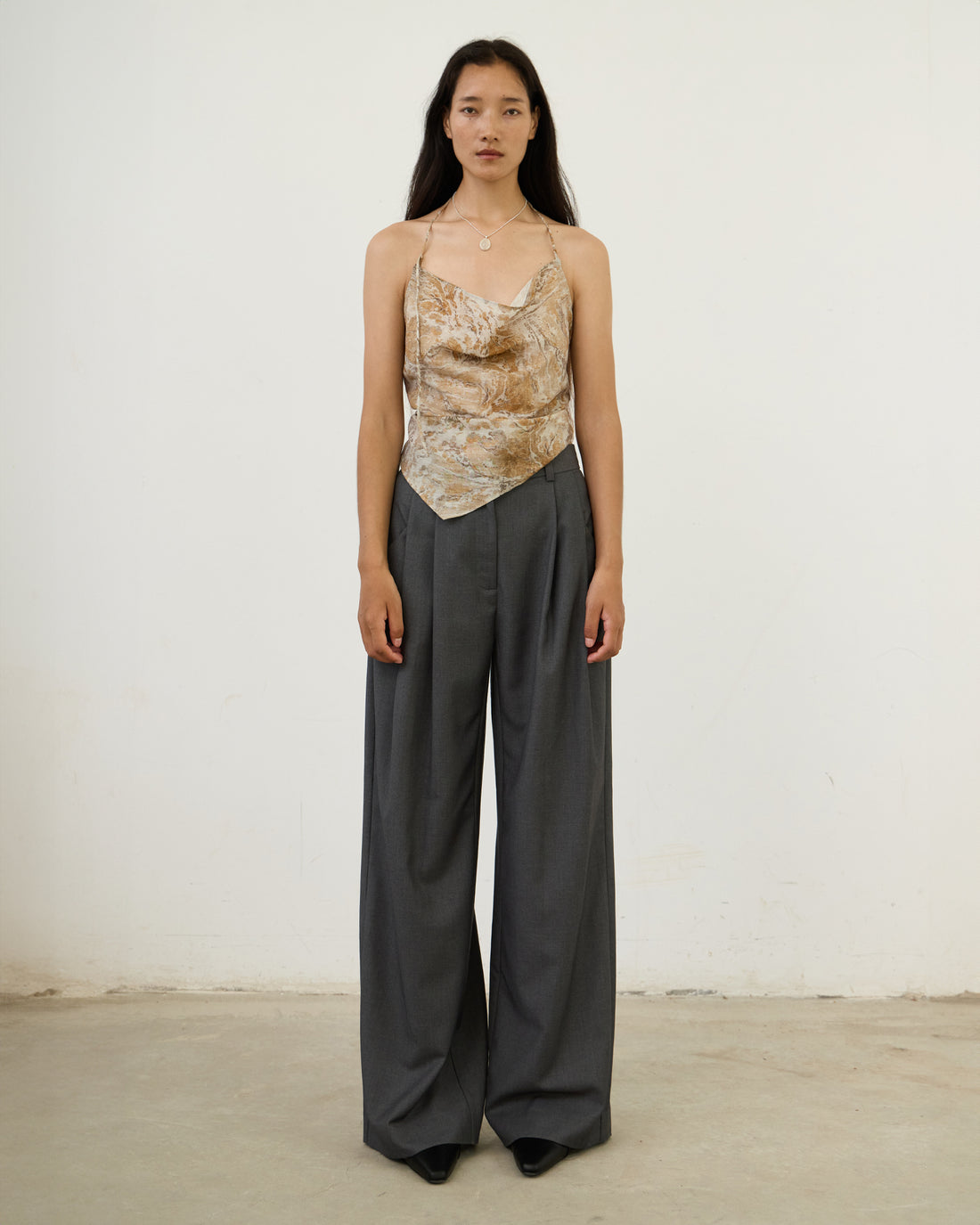 SILK HALTER VEST