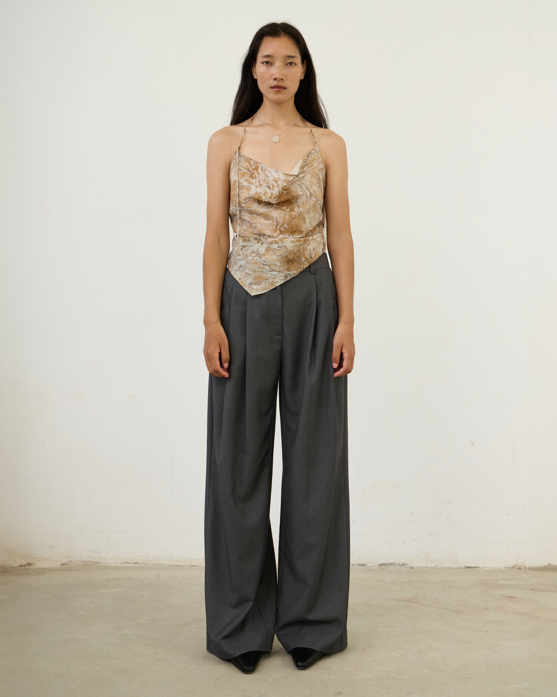 SILK HALTER VEST