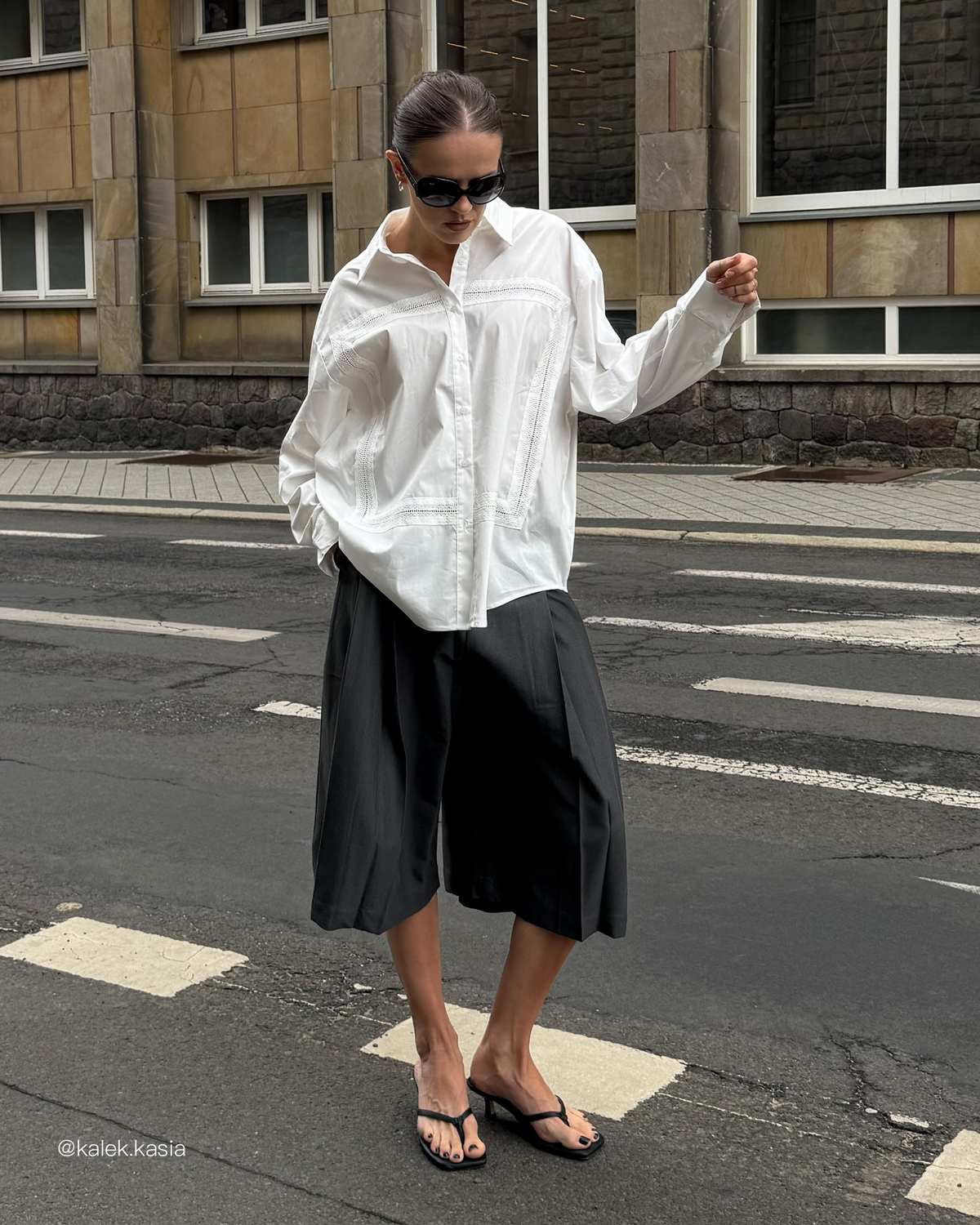 LACE EMBROIDERED MATTE SHIRT
