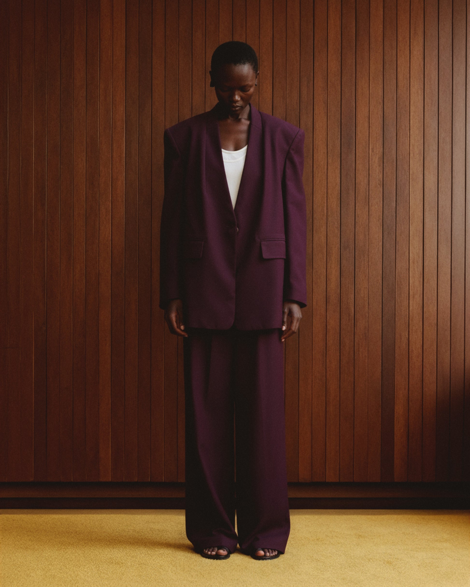 PLEATED WRINKLE-FREE PANTS