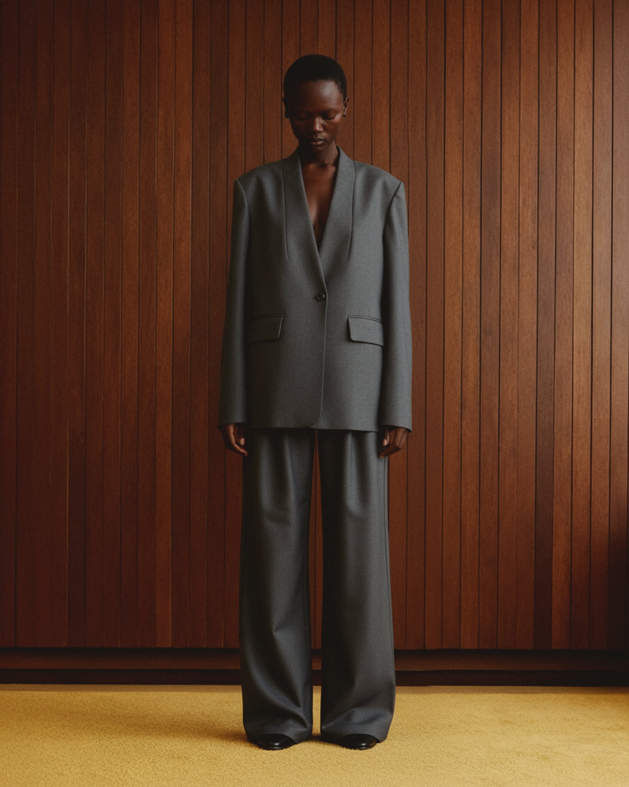 PLEATED WRINKLE-FREE PANTS