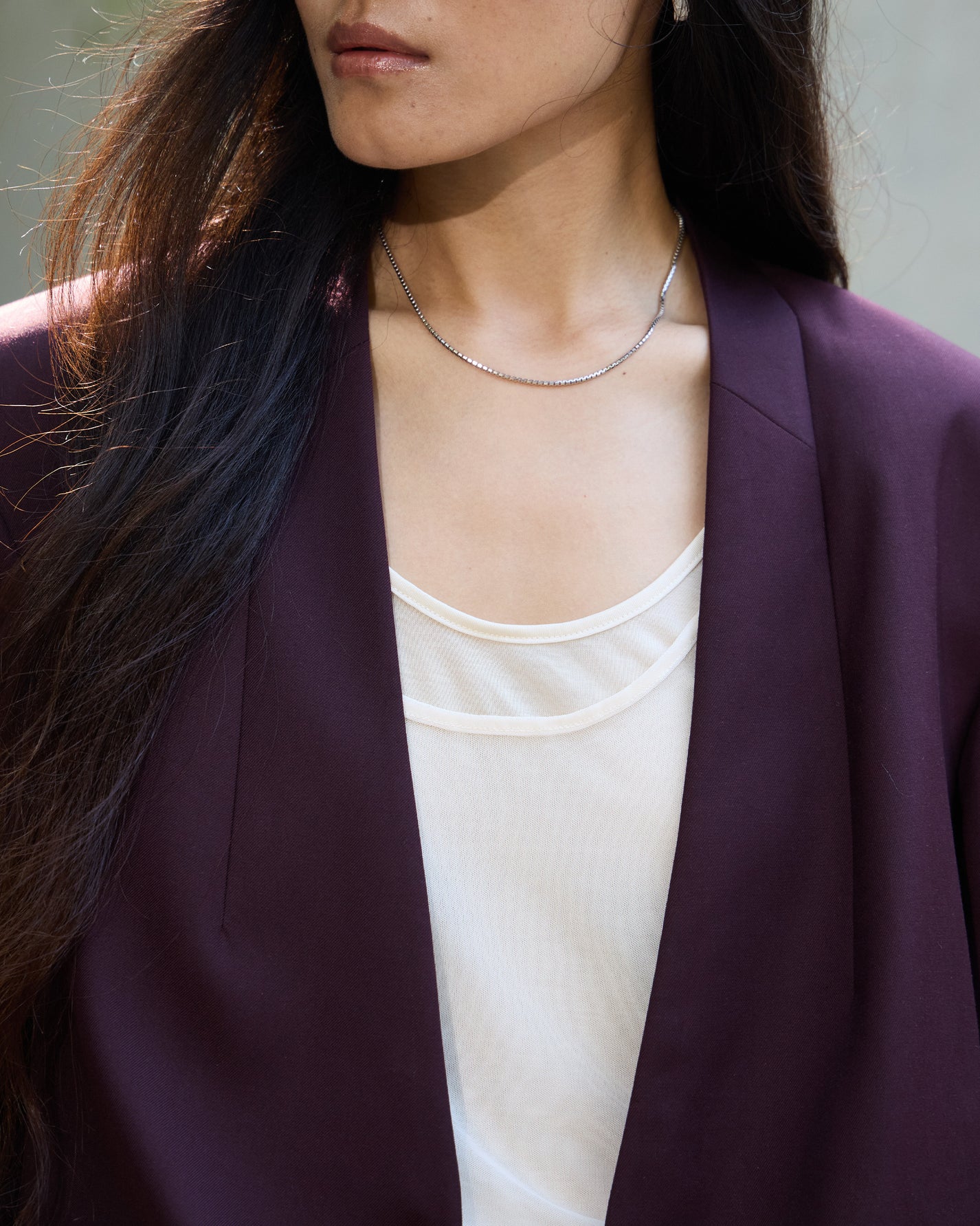 COLLARLESS SLANTED-VENT BLAZER