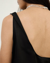 LACE ONE-SHOULDER TOP