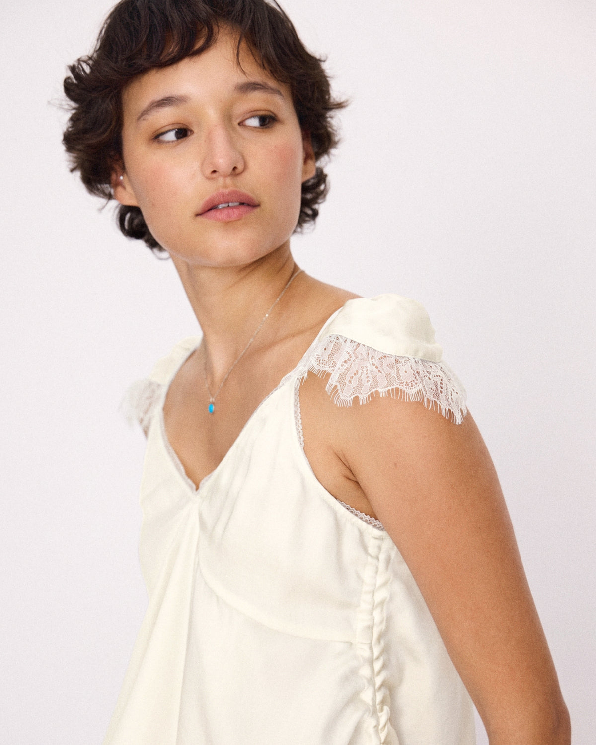 CAP SLEEVE LACE DRAWSTRING CAMI