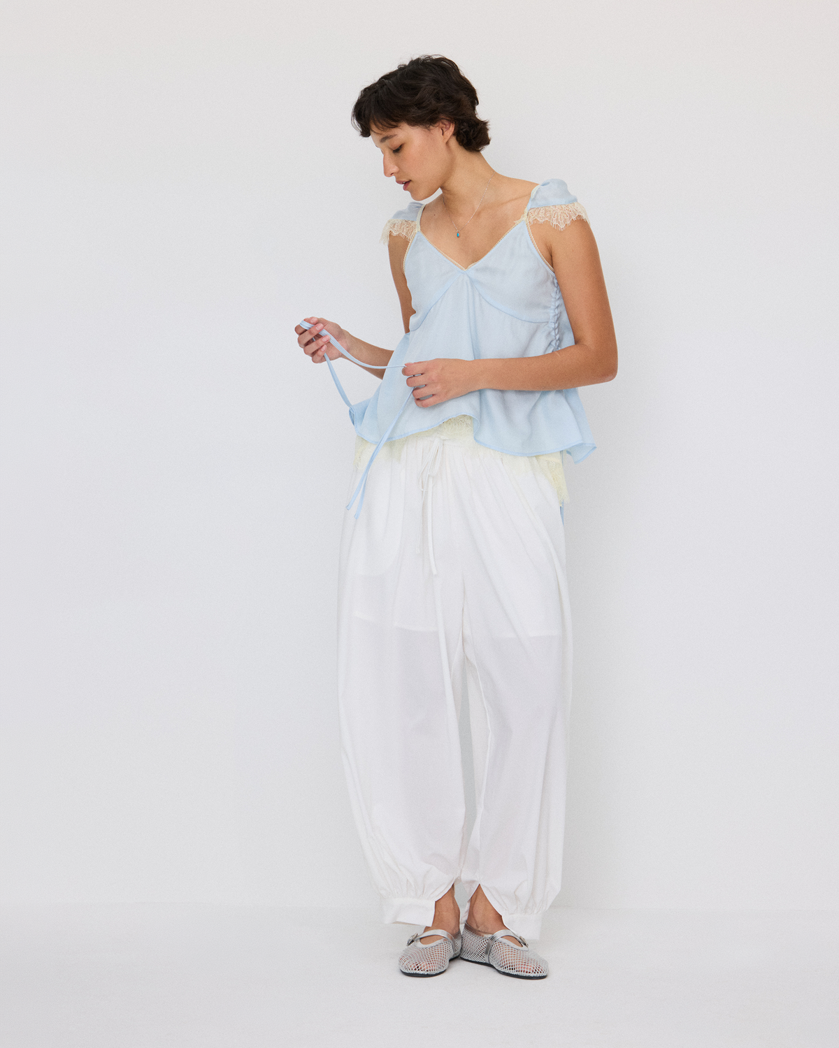 CAP SLEEVE LACE DRAWSTRING CAMI