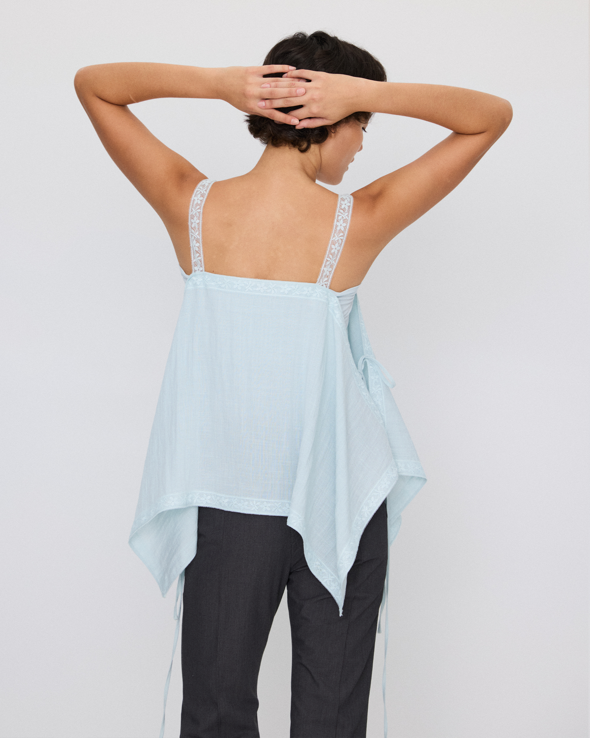 EMBROIDERED LACE HANDKERCHIEF CAMI