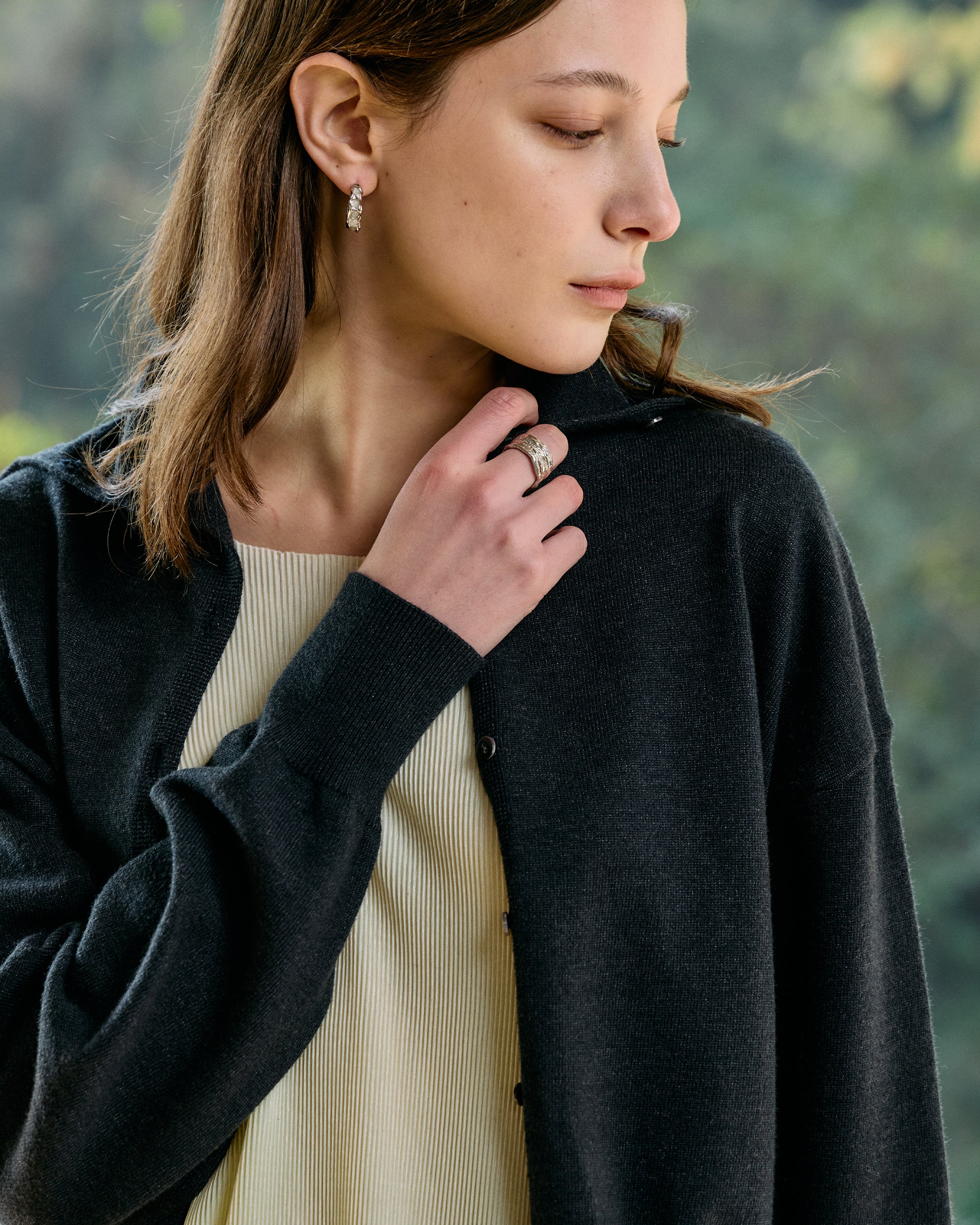 CROPPED TURTLENECK KNIT CARDIGAN