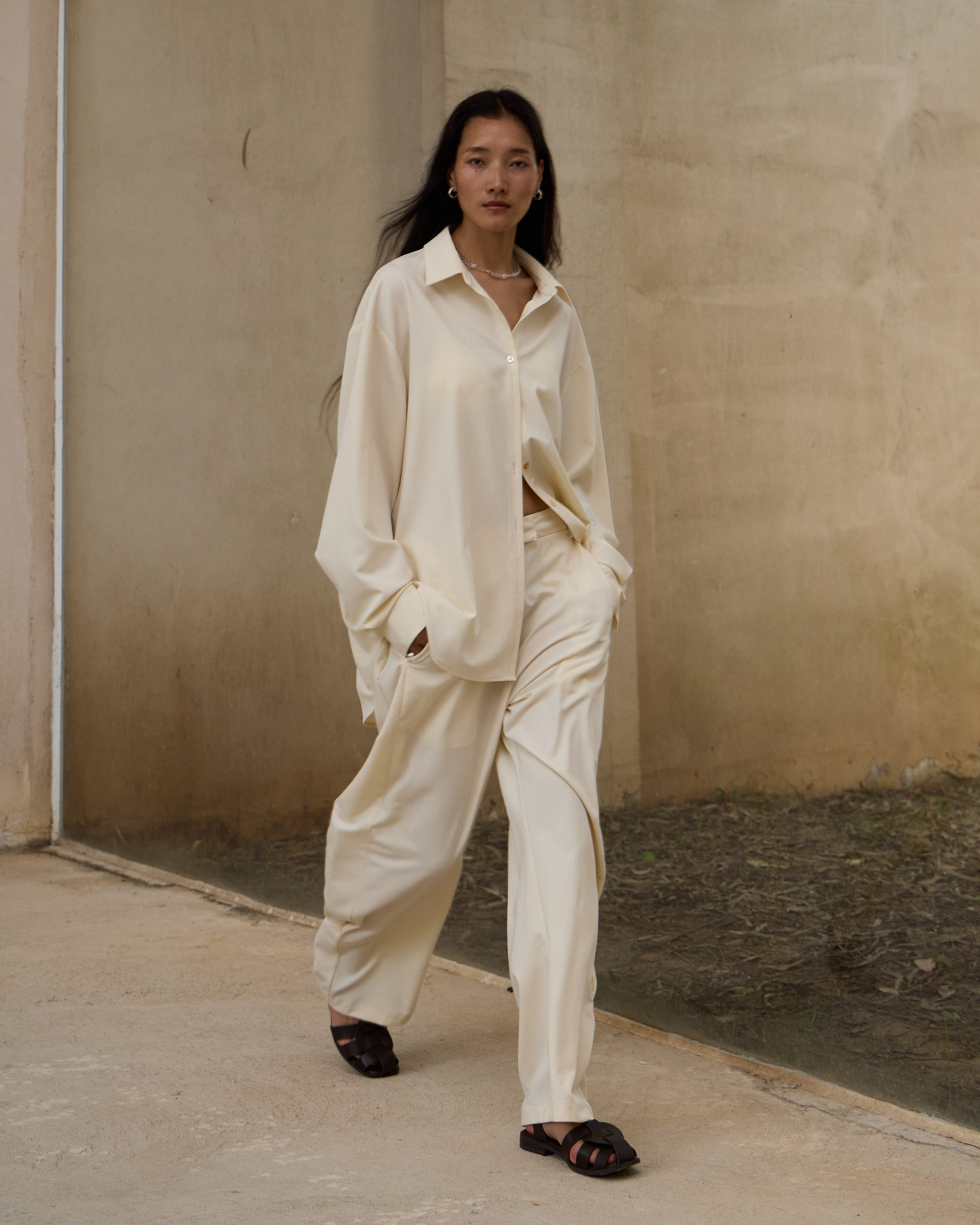 ADJUSTABLE WOOL TROUSERS