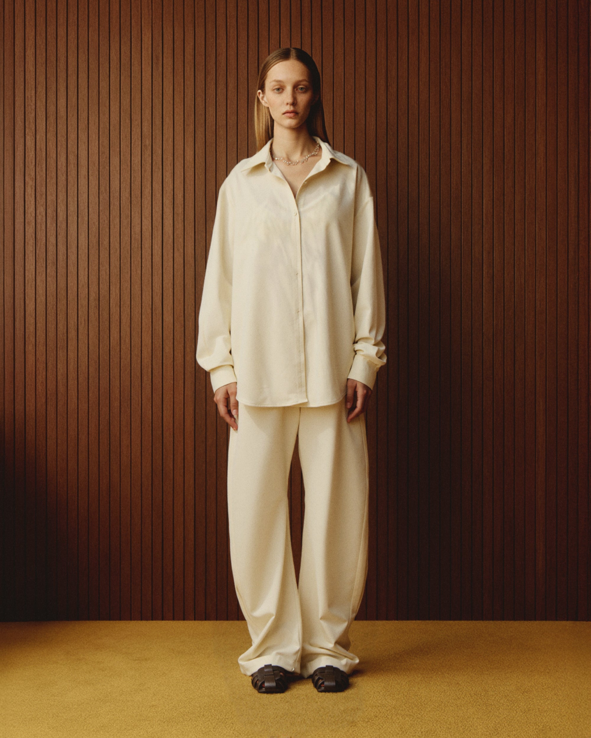 ADJUSTABLE WOOL TROUSERS