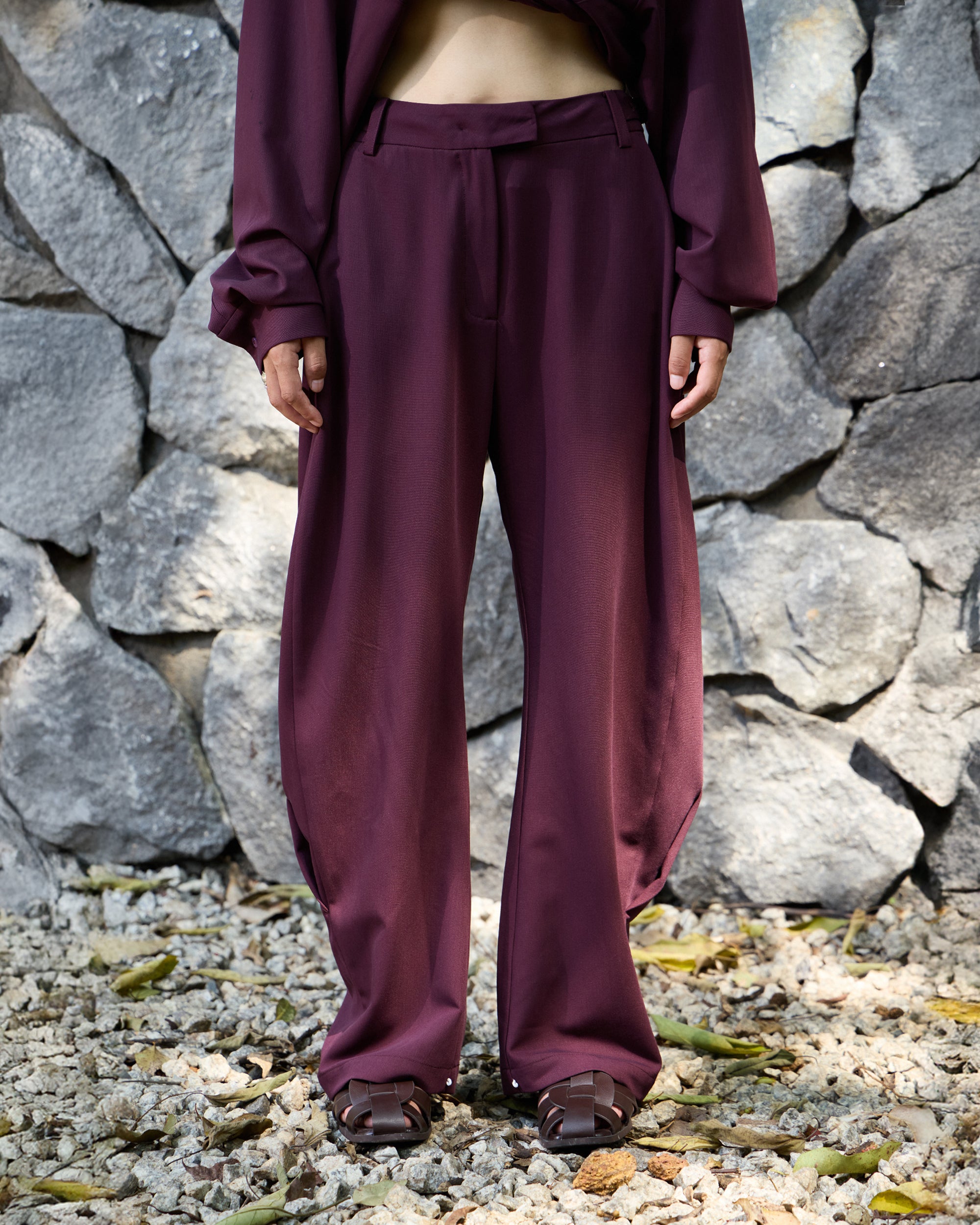 ADJUSTABLE WOOL TROUSERS