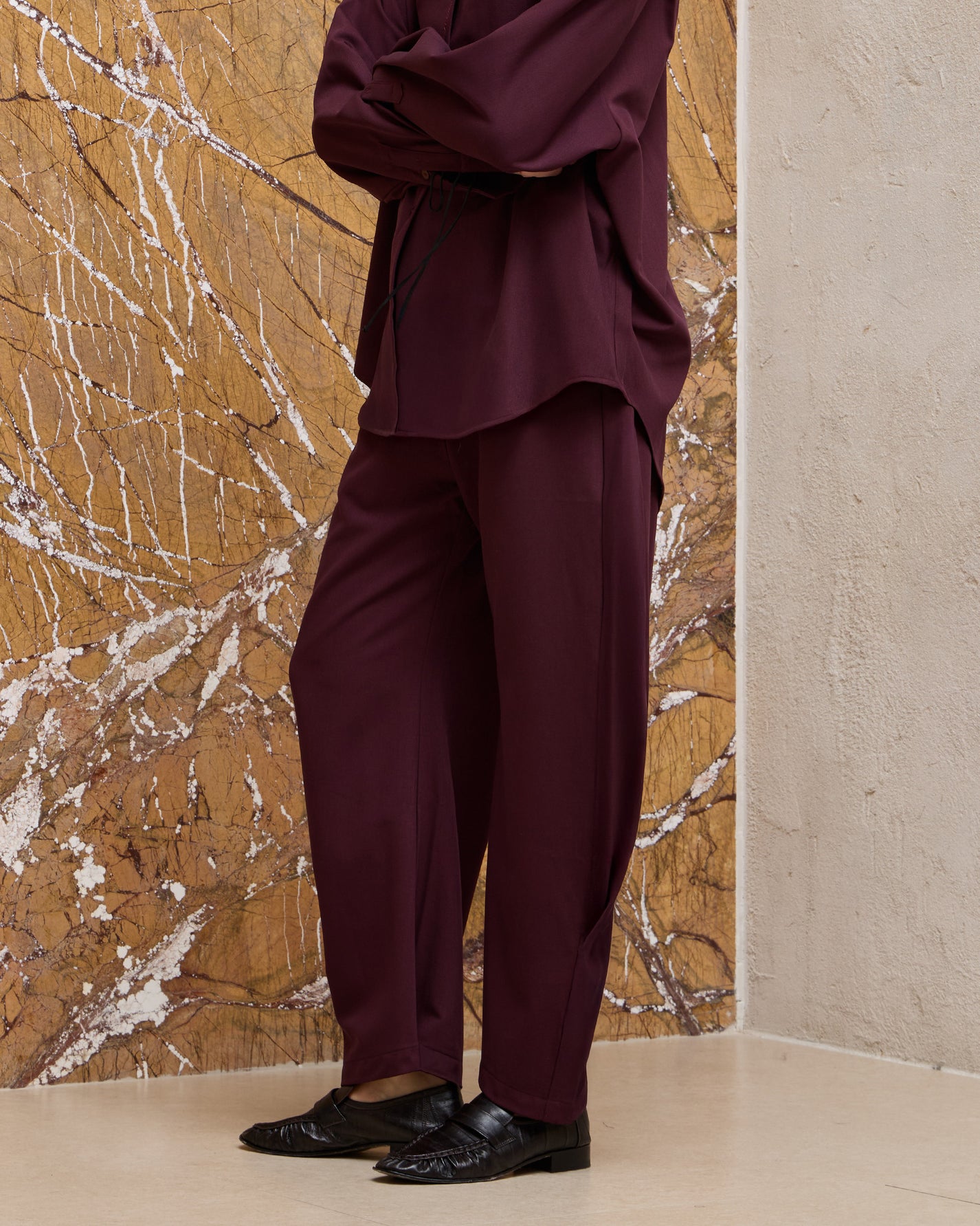 ADJUSTABLE WOOL TROUSERS