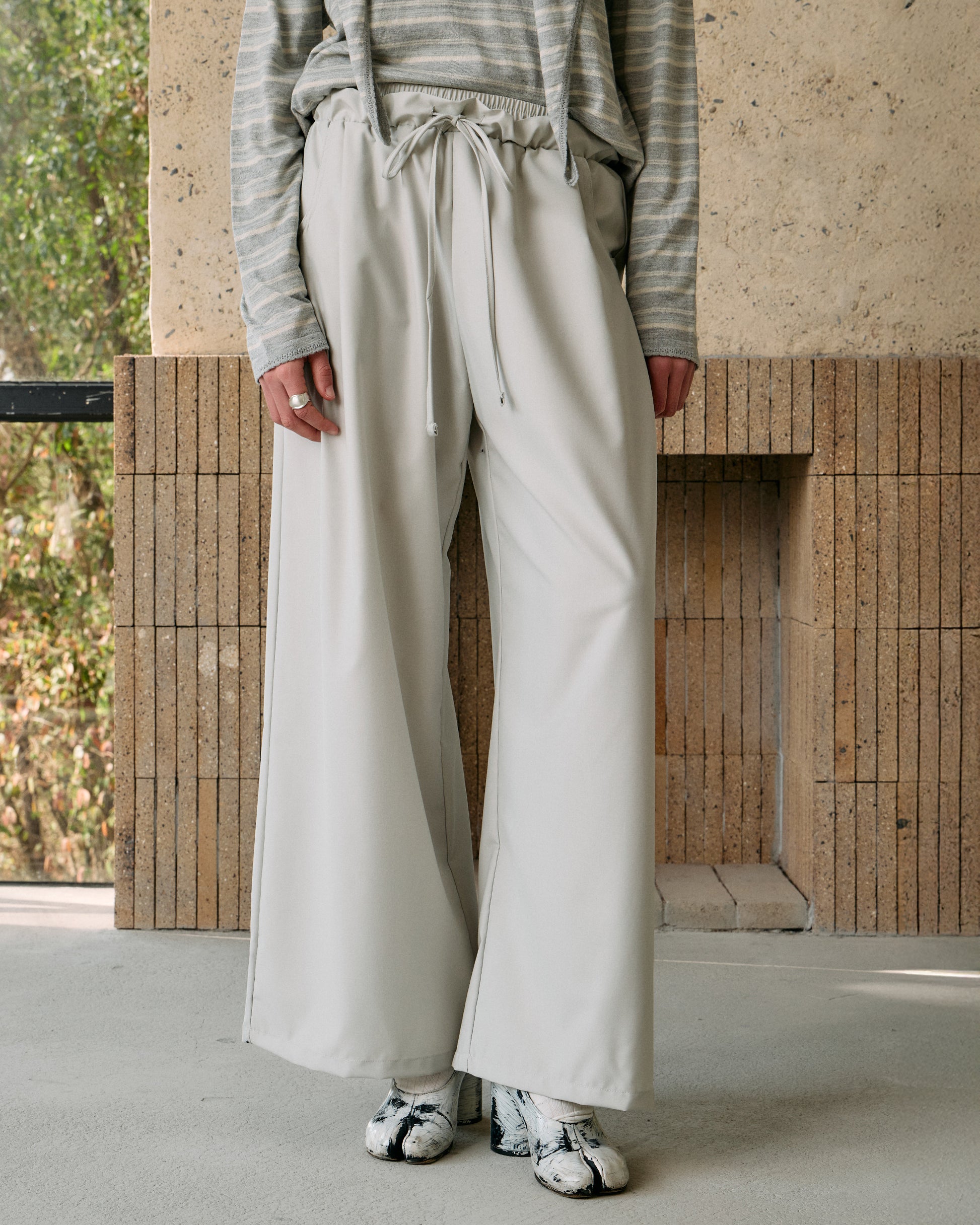 PLEATED DRAWSTRING WIDE PANTS