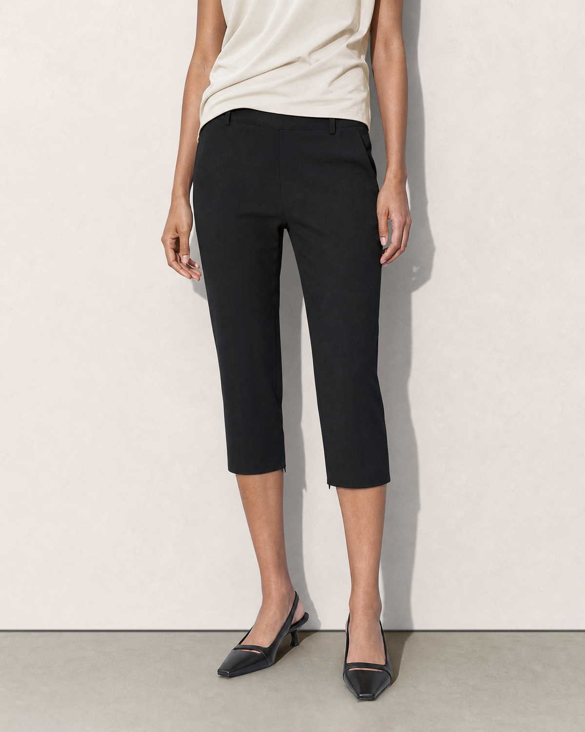 SIDE-ZIP CROPPED TROUSERS