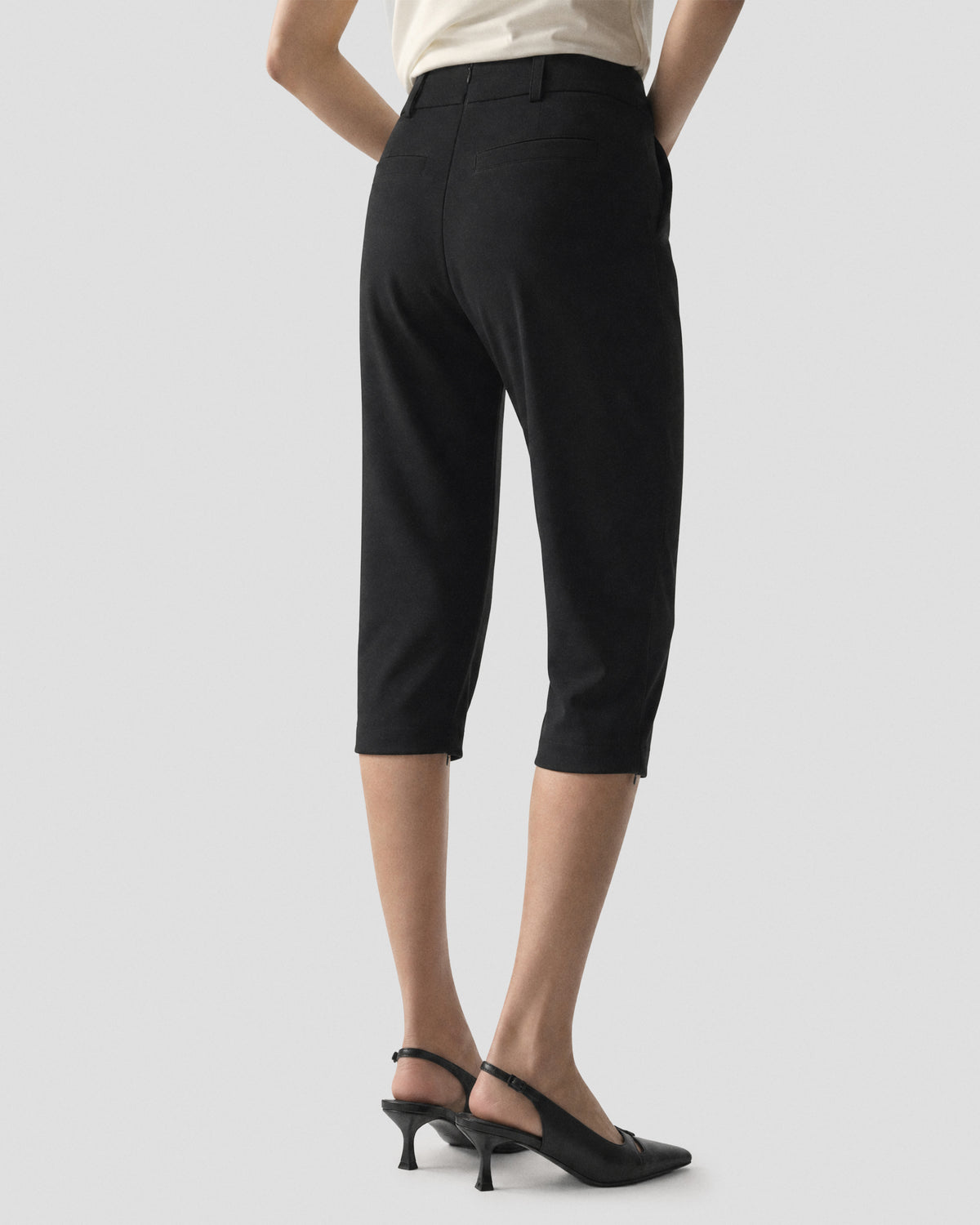 SIDE-ZIP CROPPED TROUSERS