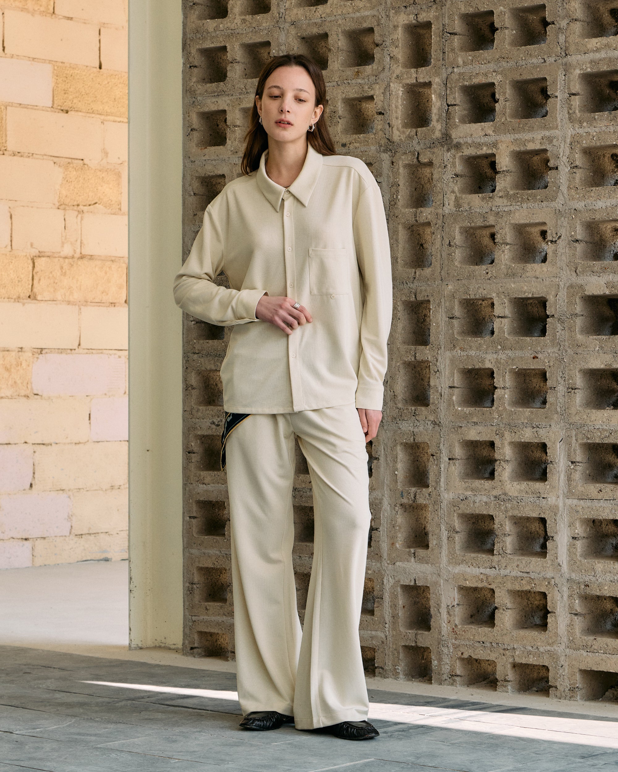 SLIM FIT KNIT SHIRT