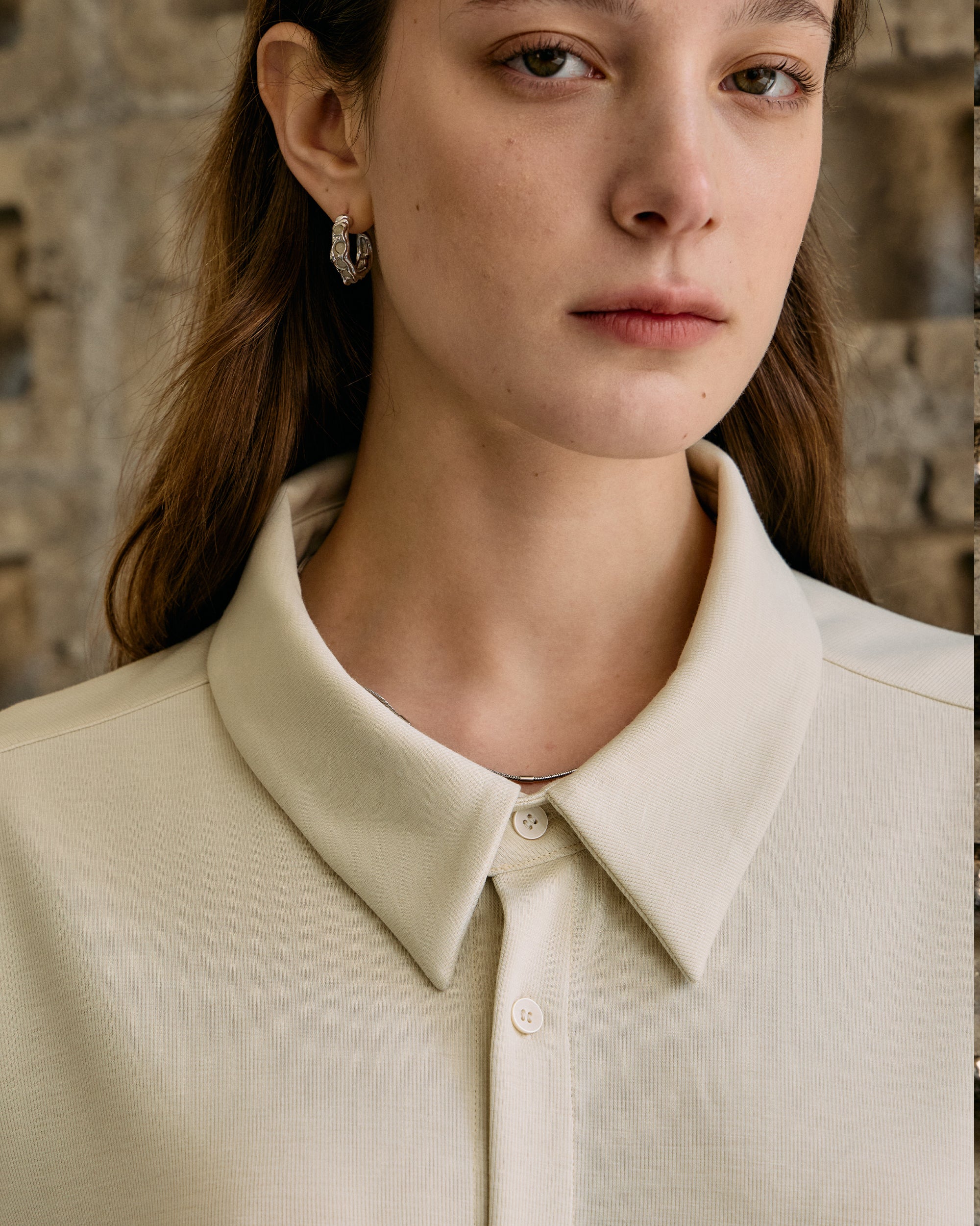 SLIM FIT KNIT SHIRT